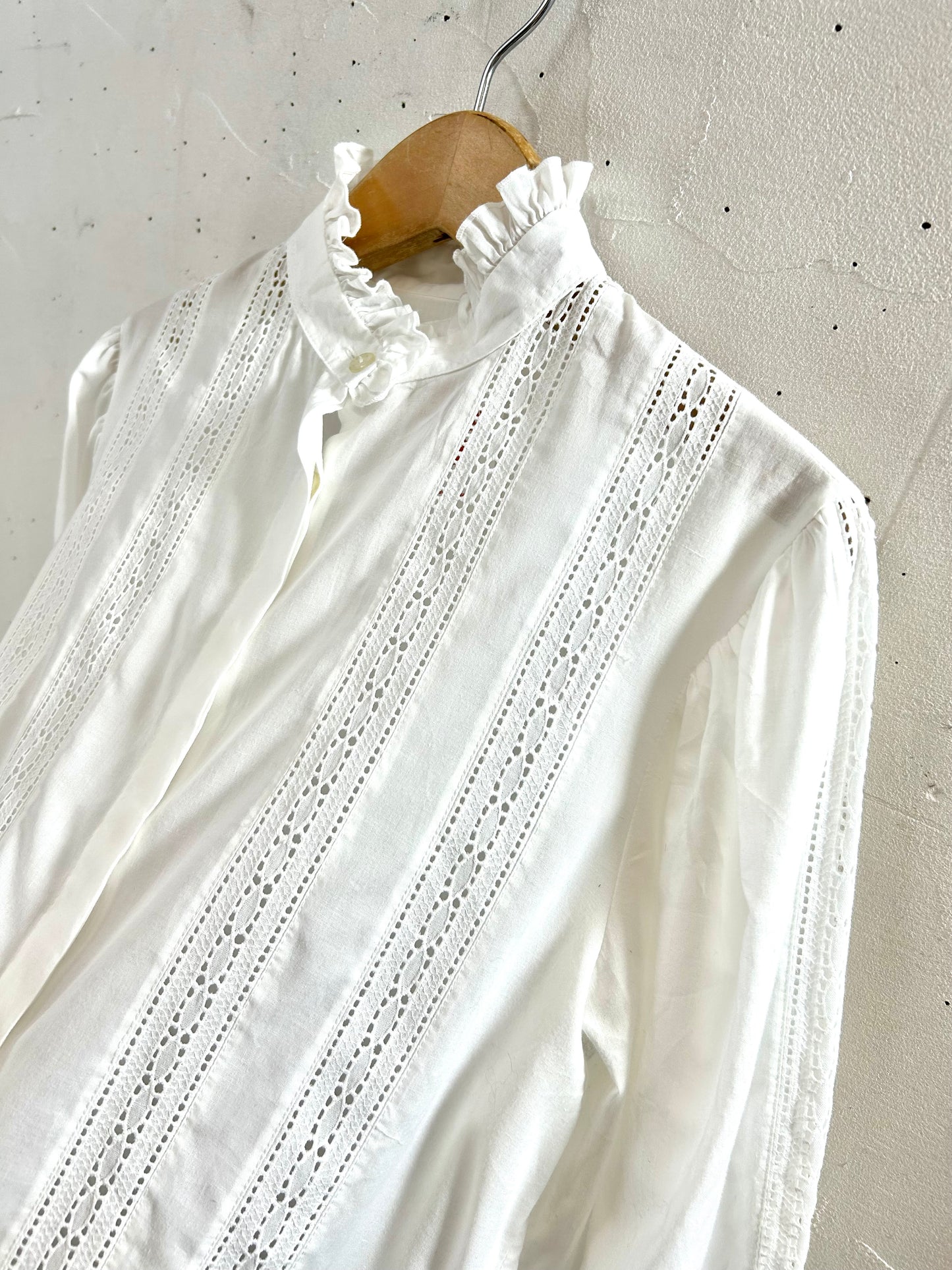 Vintage White Blouse　 [I28572］