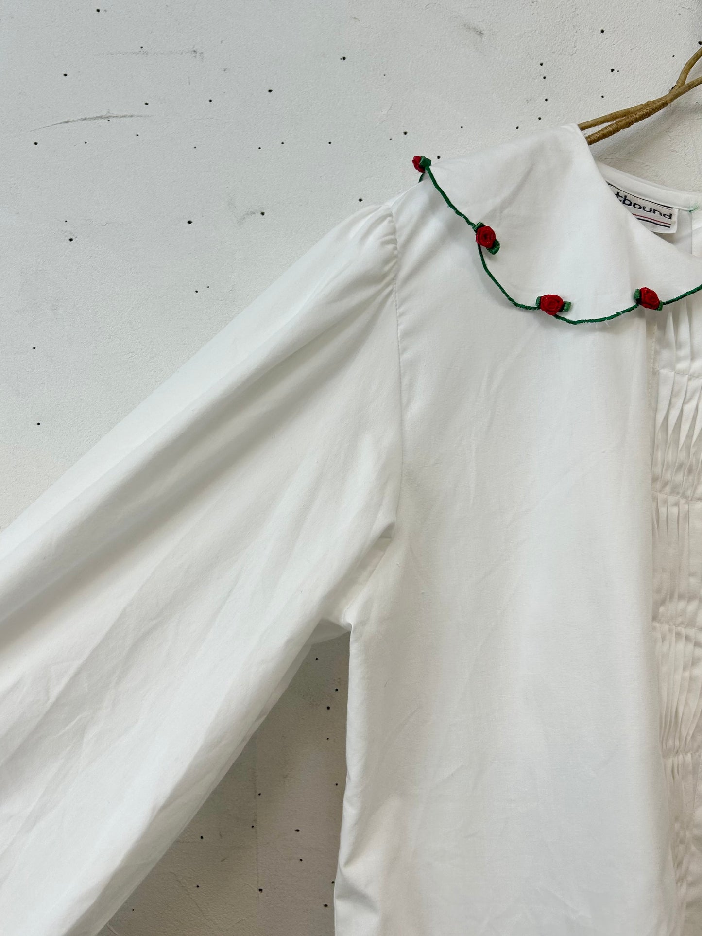 Vintage White Blouse [F27669]