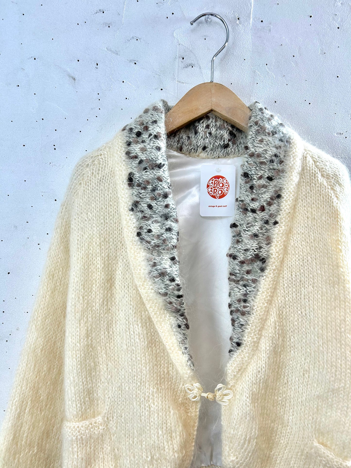 Vintage Knit Cardigan [B29462]