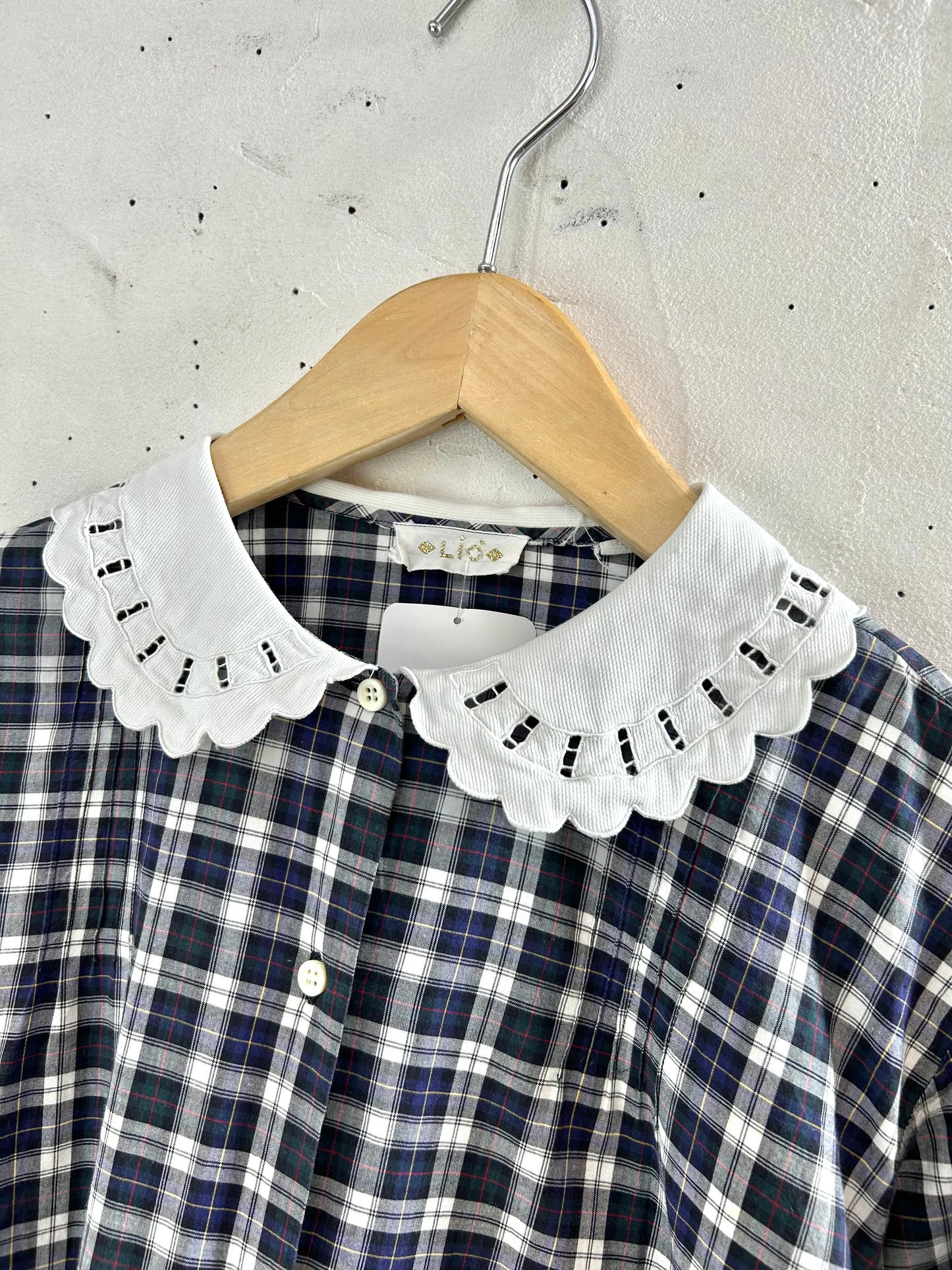 Vintage  Plaid Shirt   [D30094]