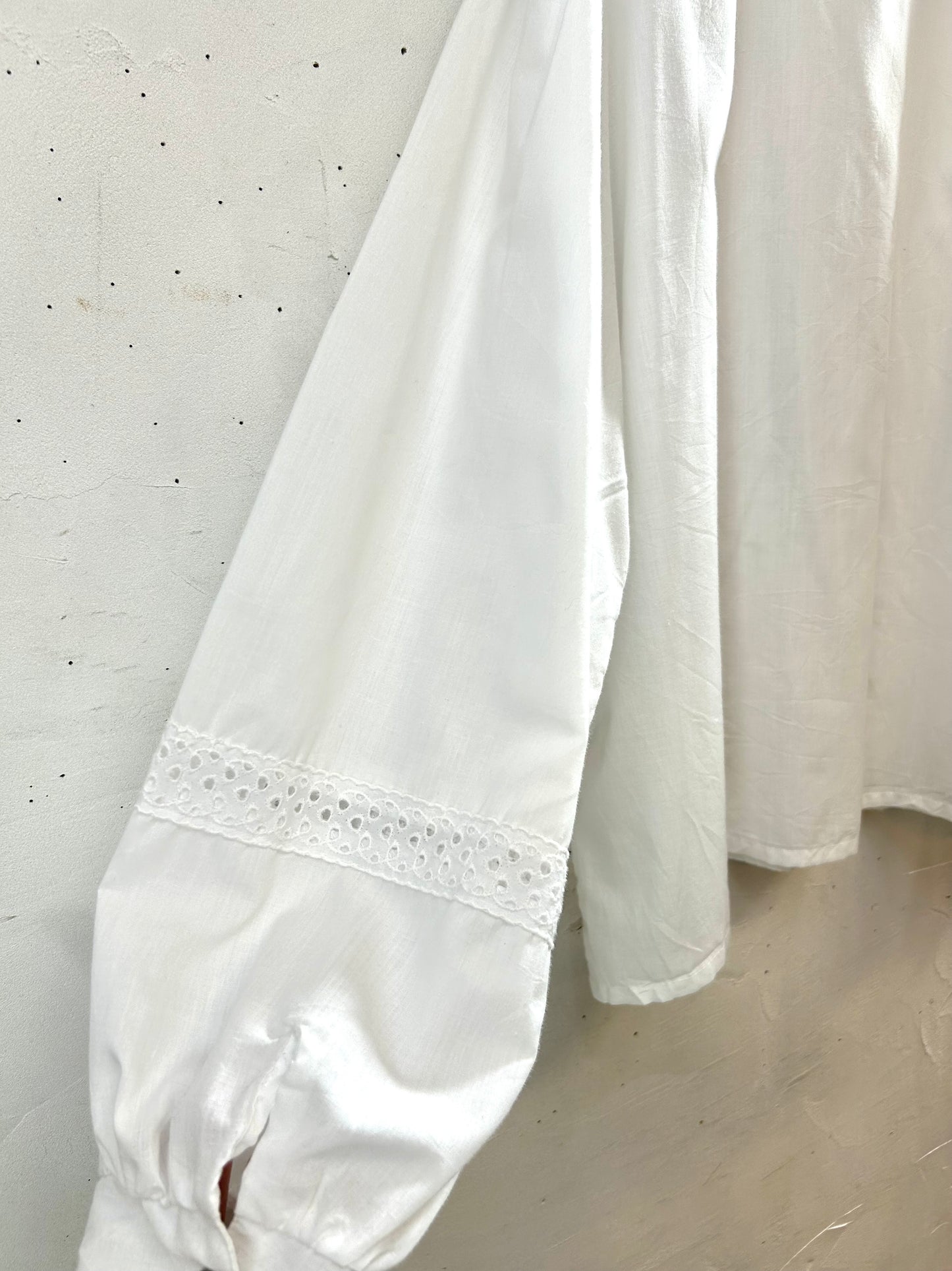 Vintage White Blouse　 [I28569］