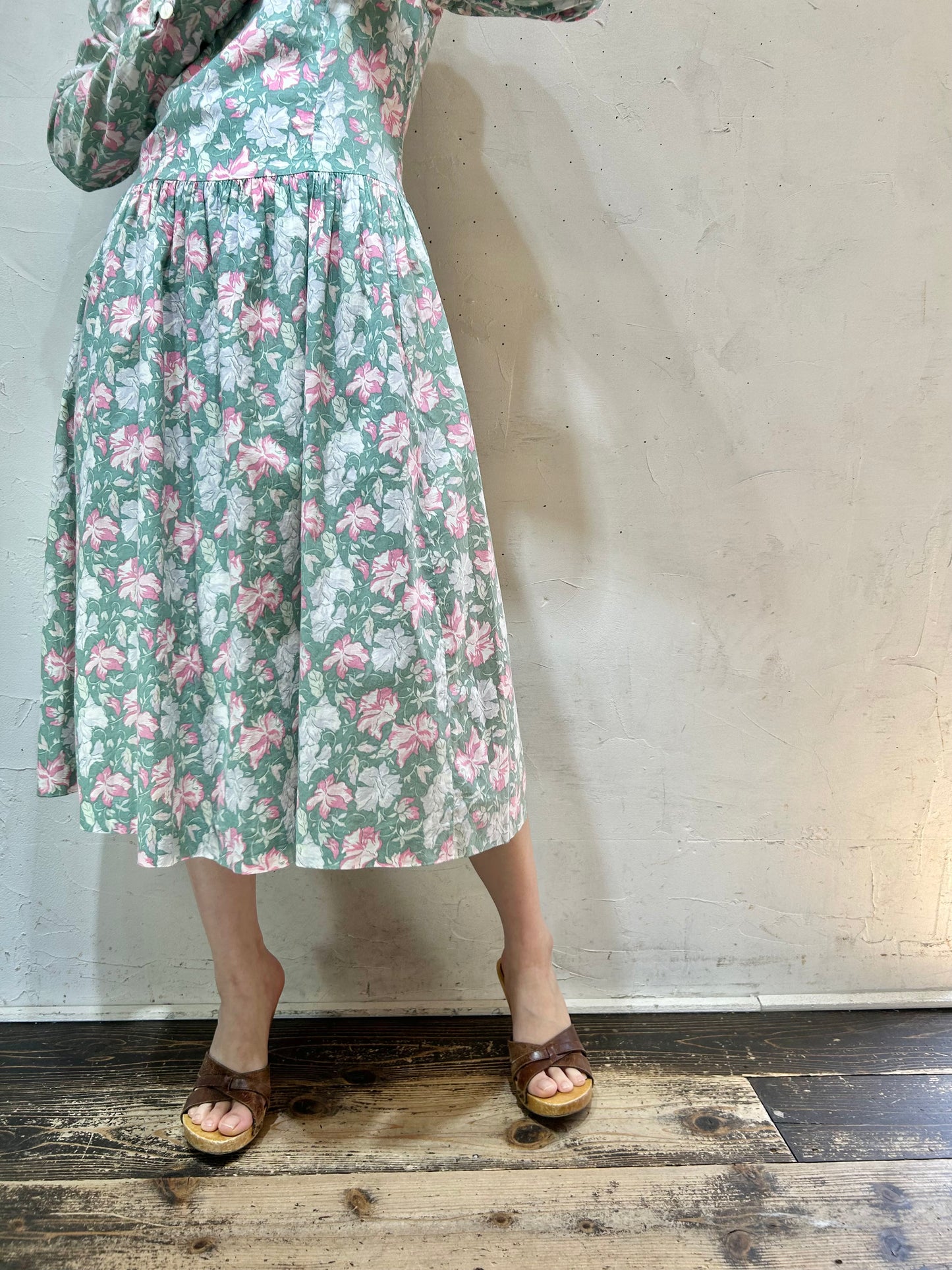 Vintage Flower Dress 〜Laura Ashley〜 [E27059]