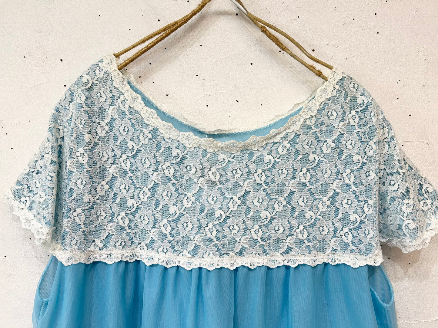 Vintage Lingerie Tops [B26310]