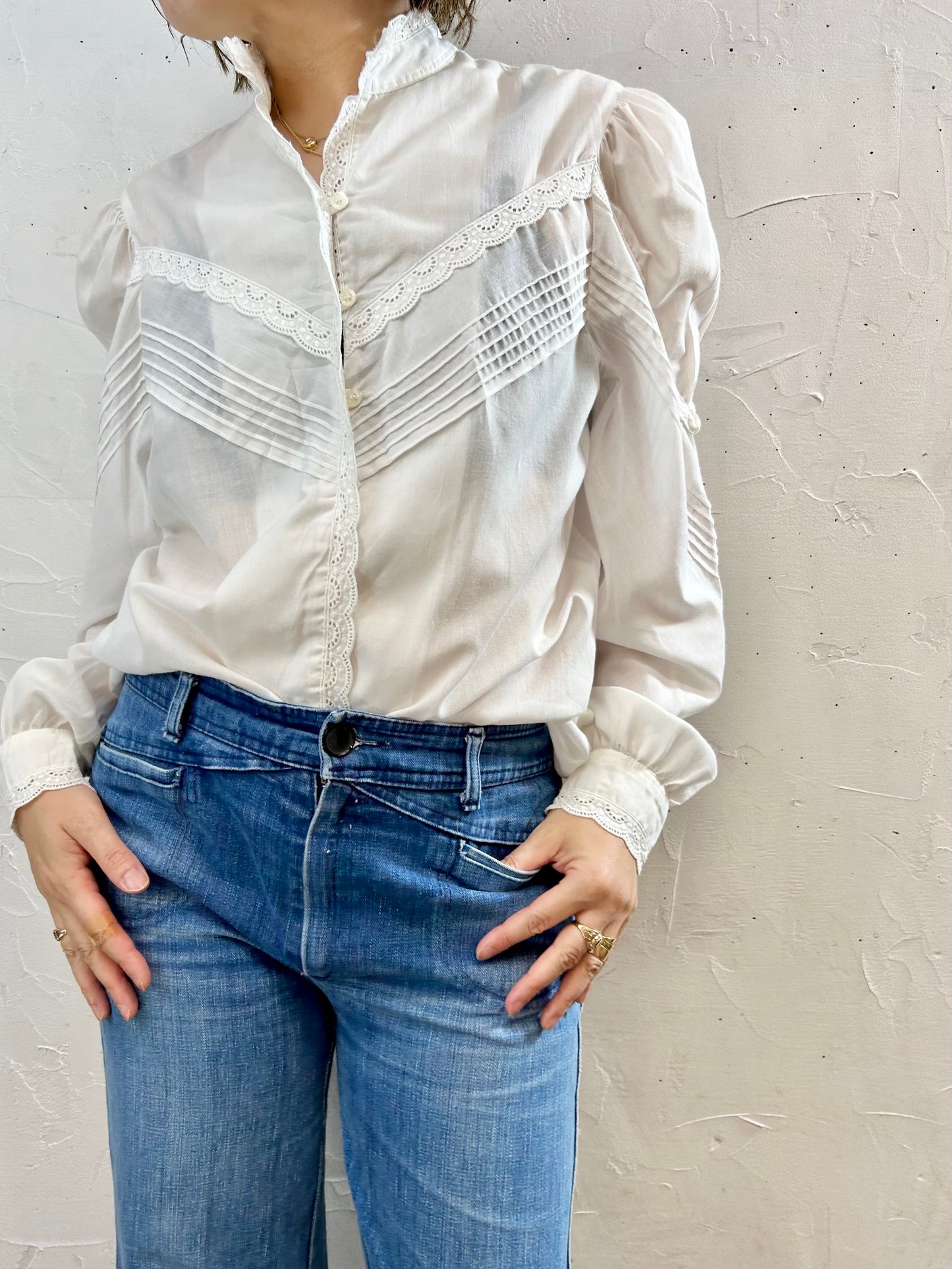 Vintage White Blouse MADE IN FRANCE [G27825]