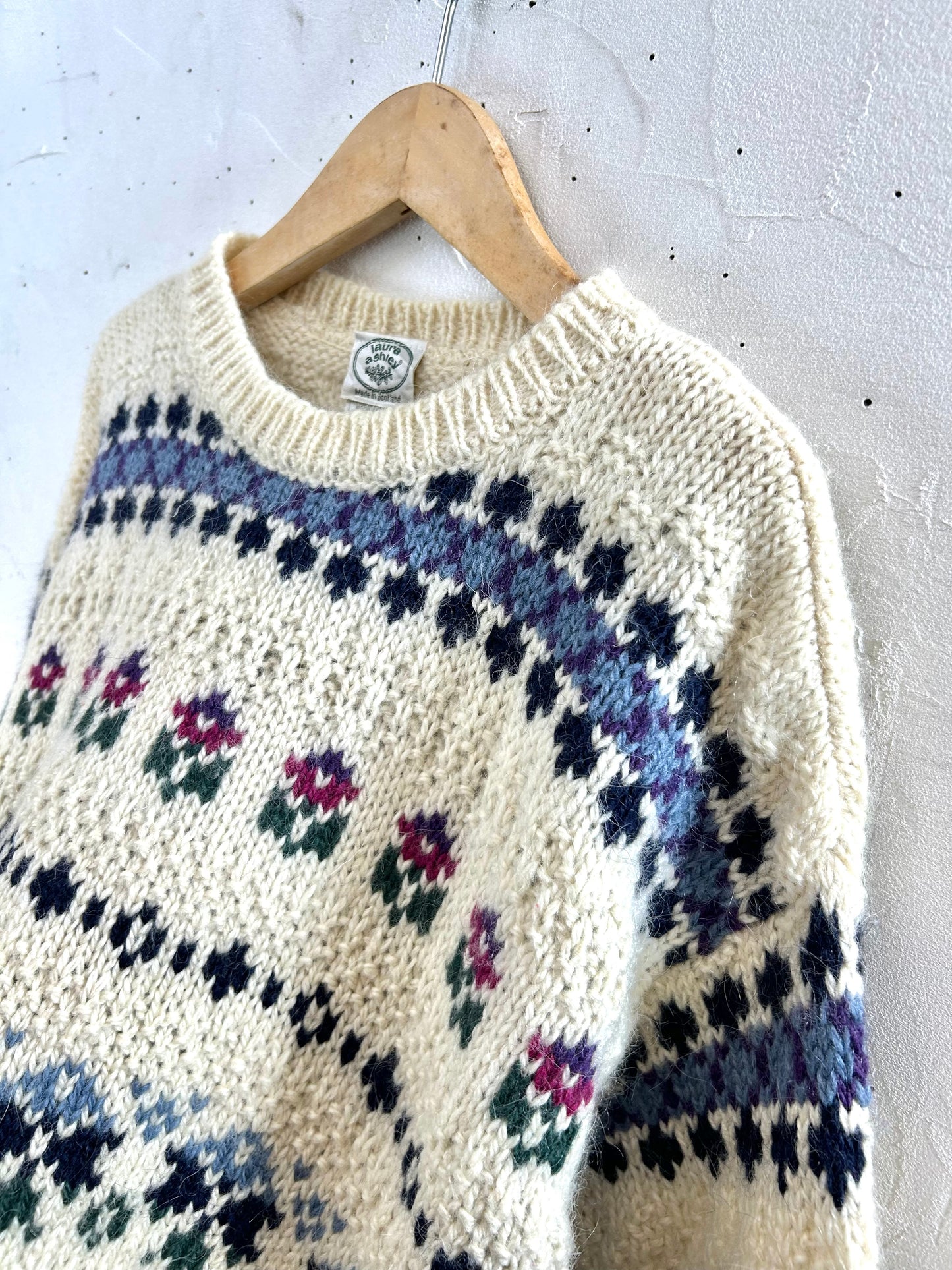 Vintage Knit Sweater 〜Laura Ashley〜 MADE IN Scotland [J28787]