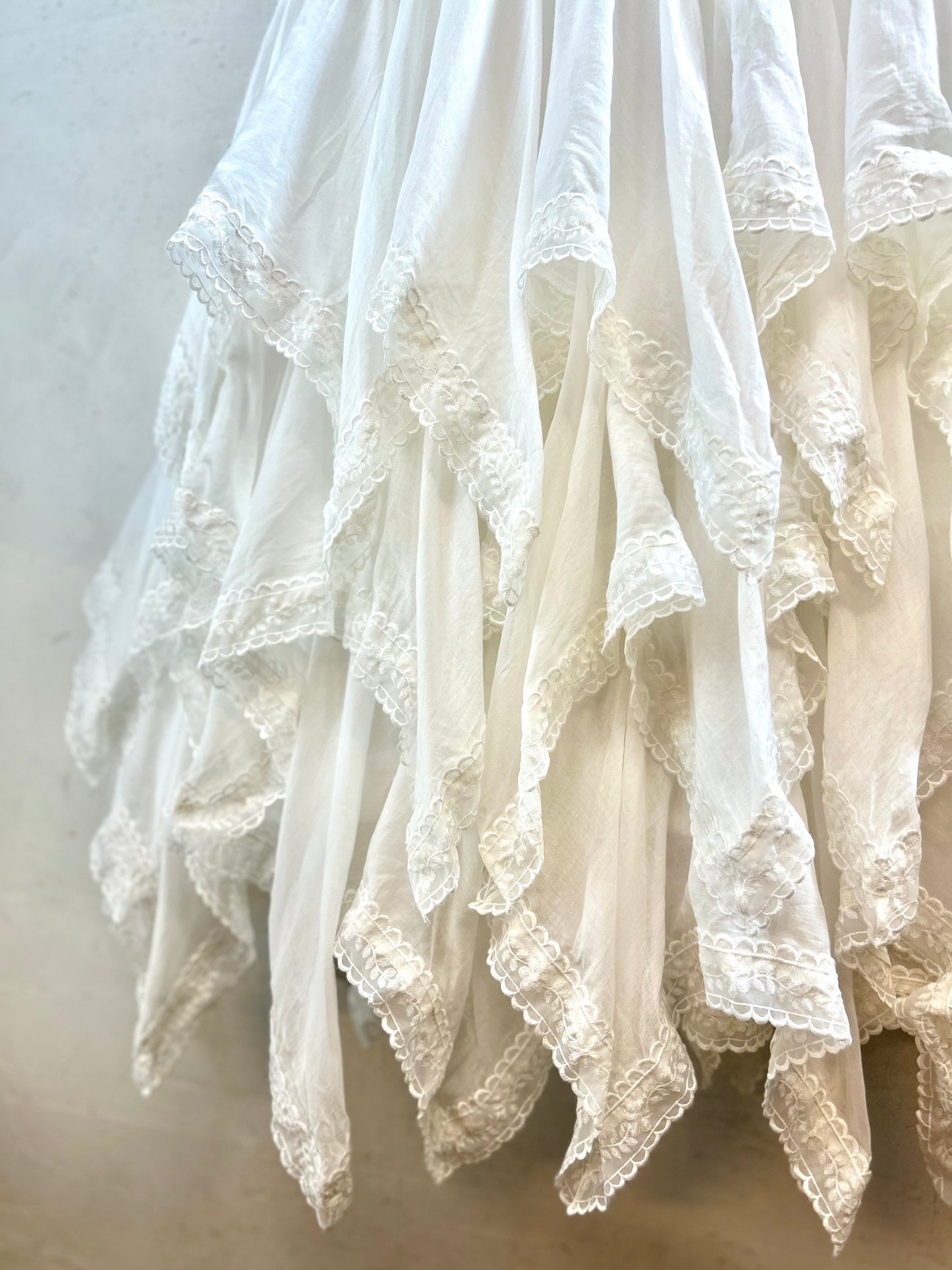 Vintage White Dress [F30533]