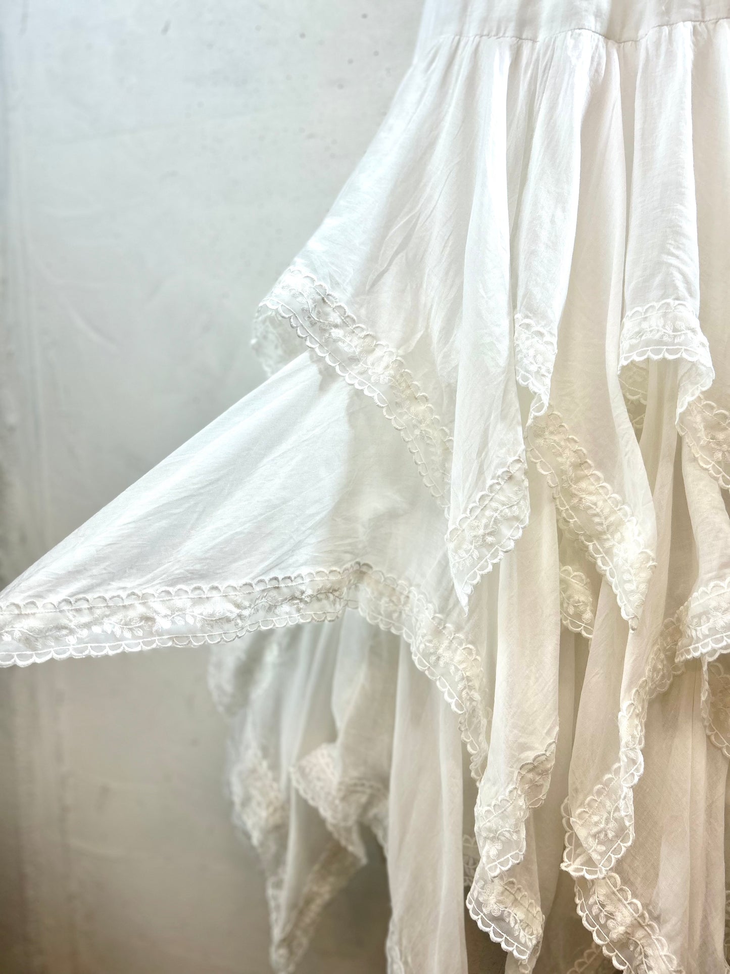 Vintage White Dress [F30533]