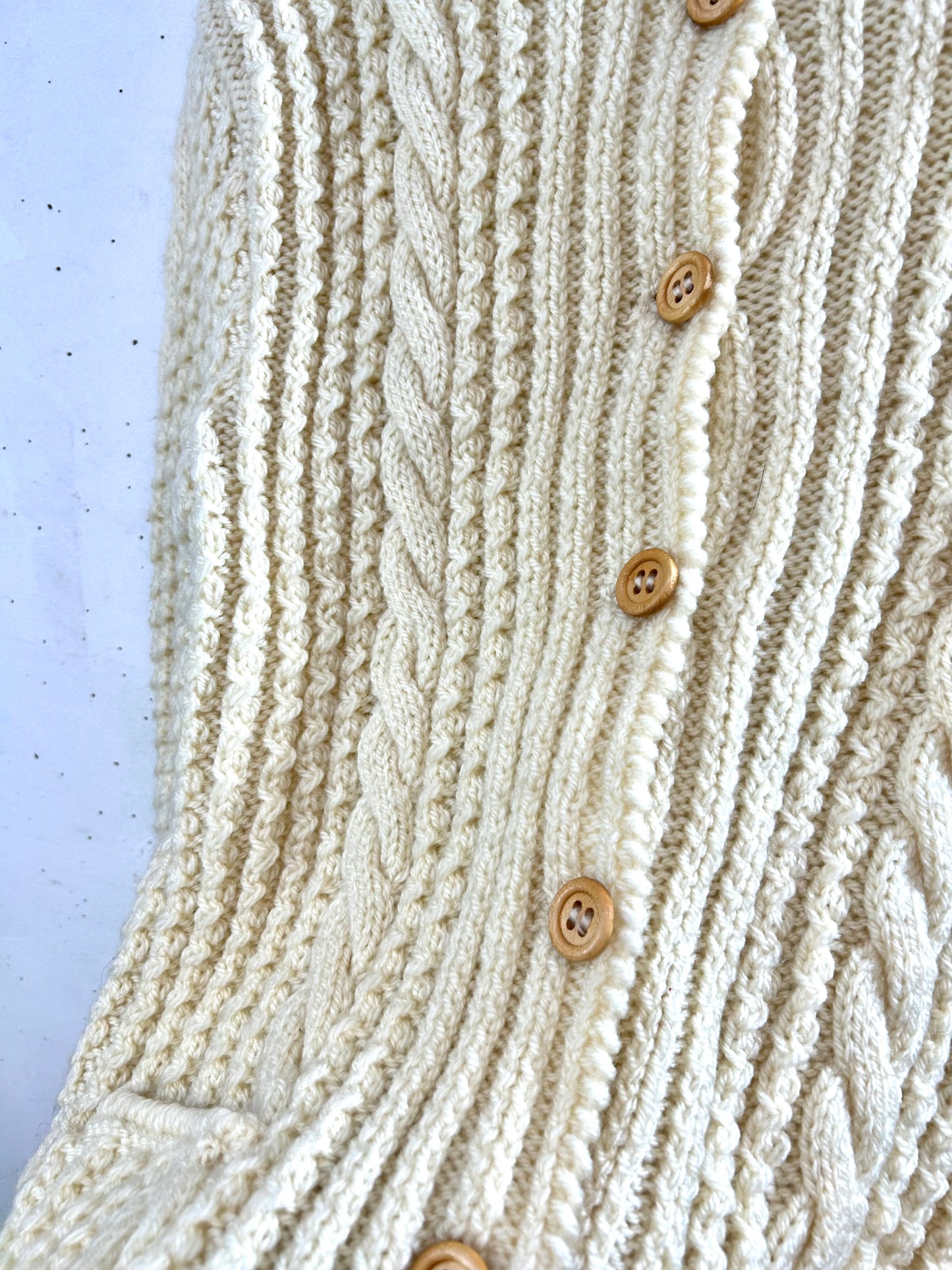 Vintage Aran Knit Cardigan [B29461]