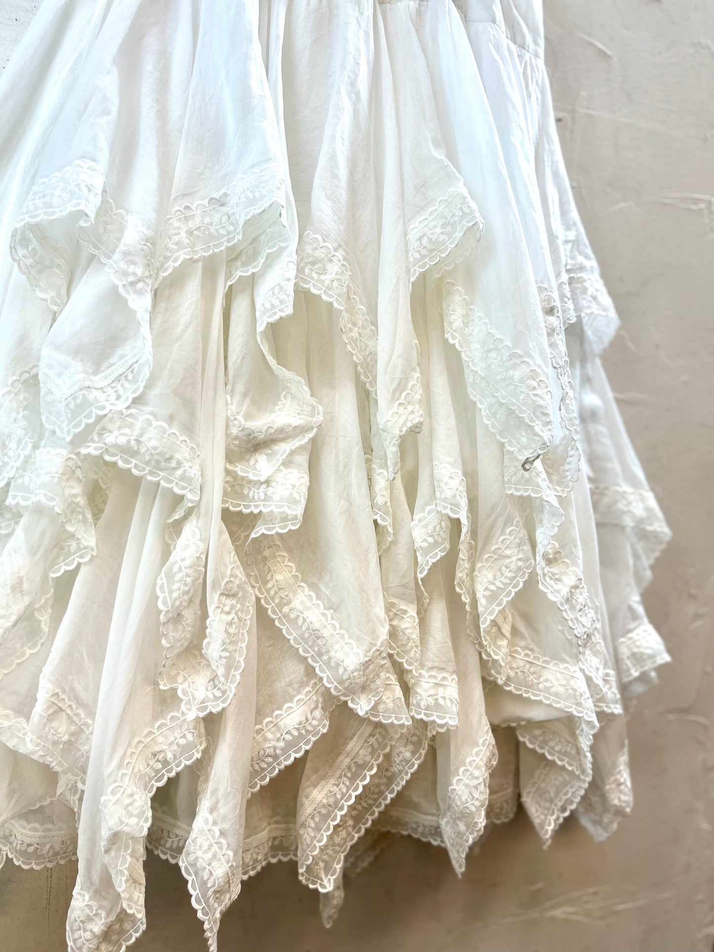 Vintage White Dress [F30533]