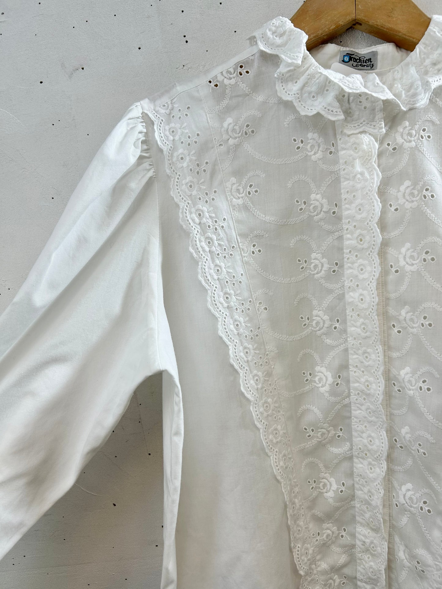 Vintage Tyrol Blouse [G27823]