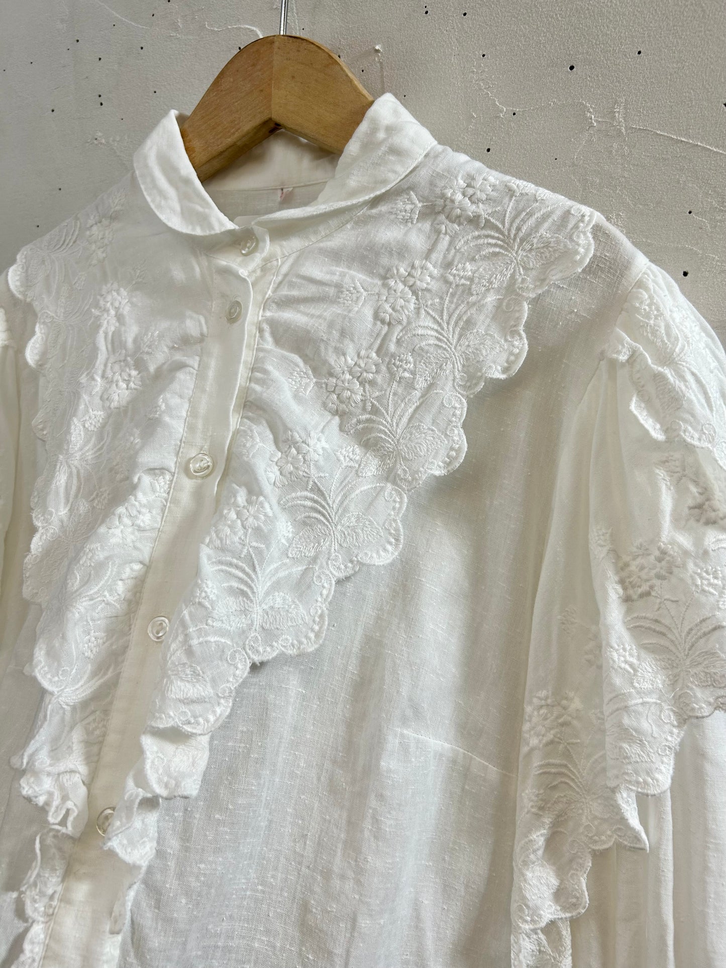 Vintage White Cotton Blouse [G27826]