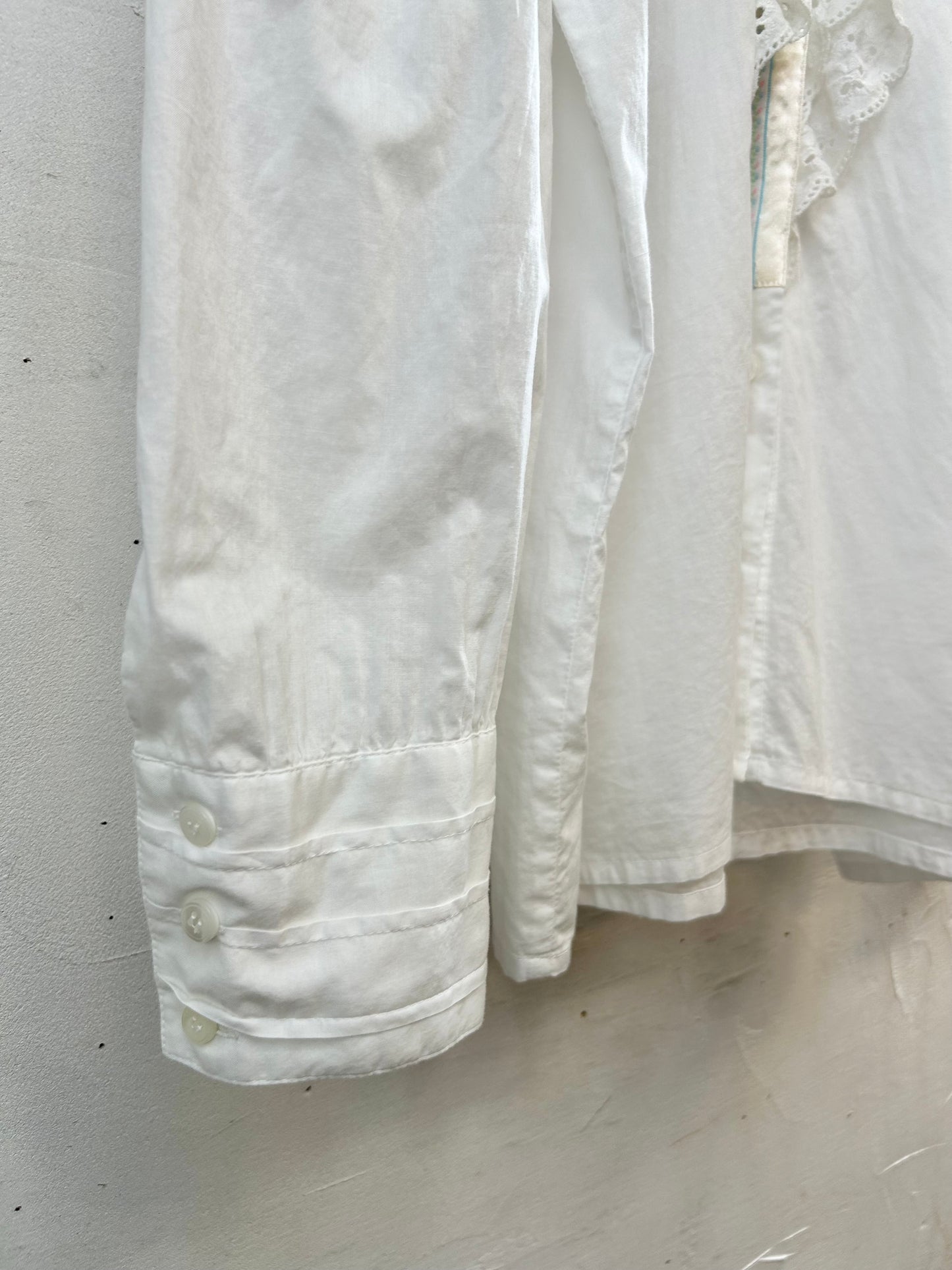 Vintage White Cotton Blouse 〜Betty Barclay〜 [G27824]