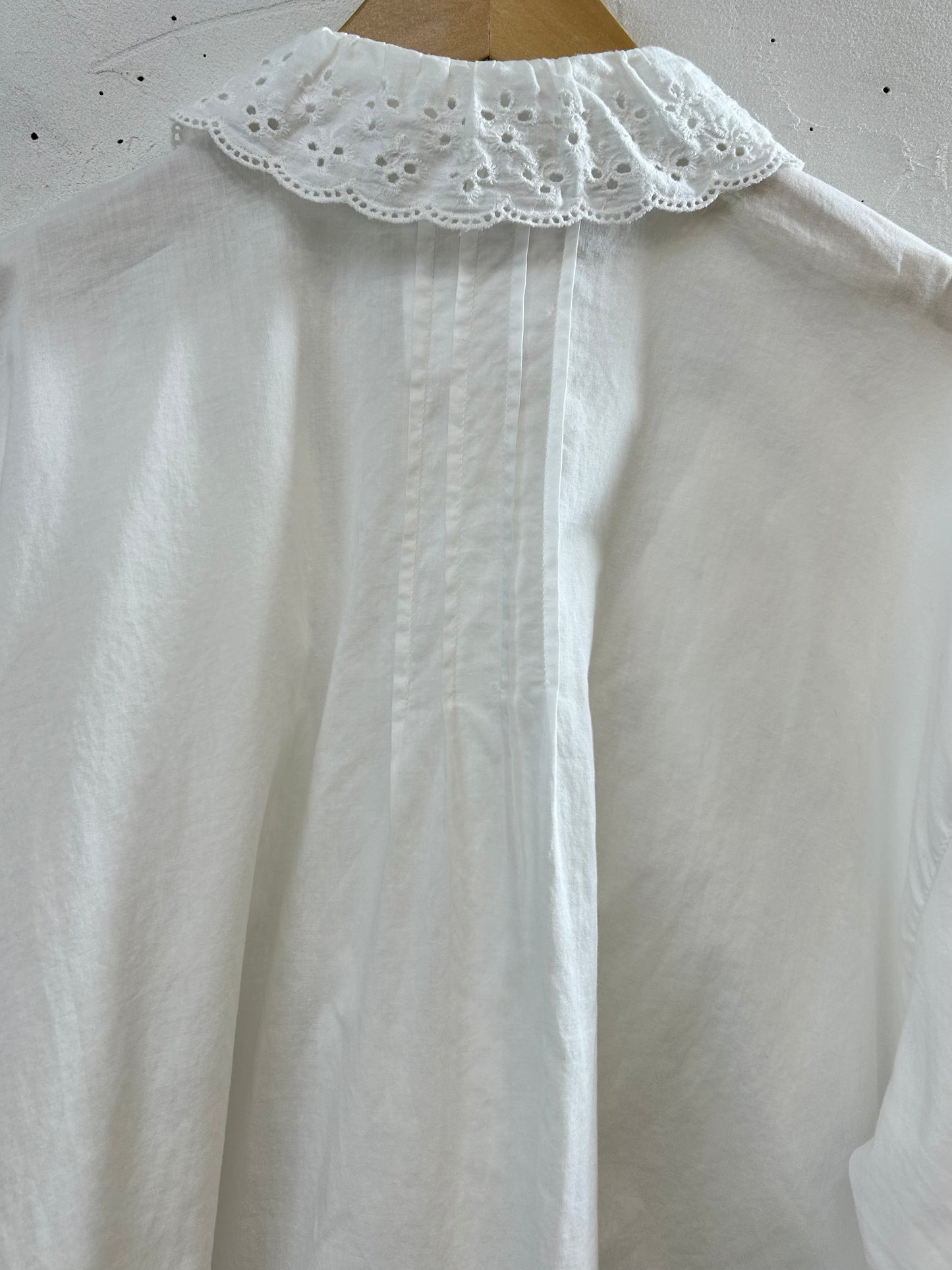 Vintage White Cotton Blouse 〜Betty Barclay〜 [G27824]