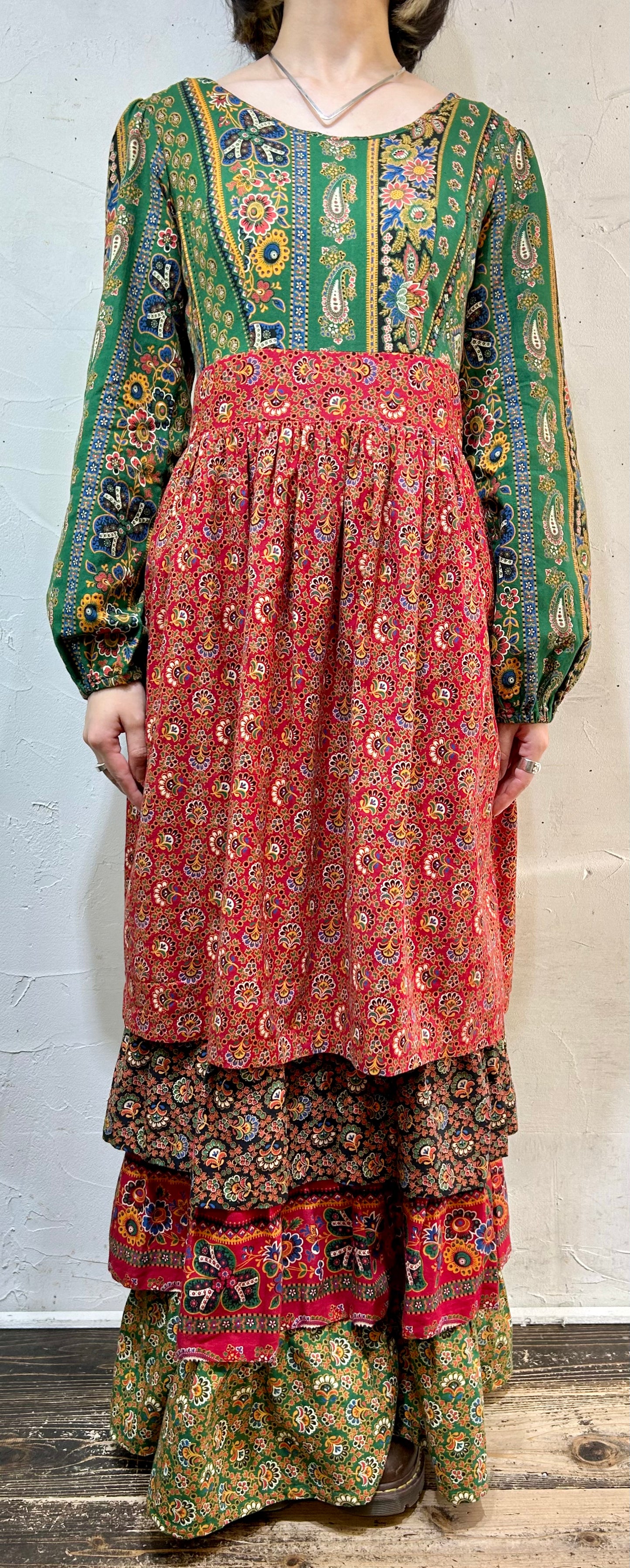 '70s Vintage Tiered Dress [K25495]