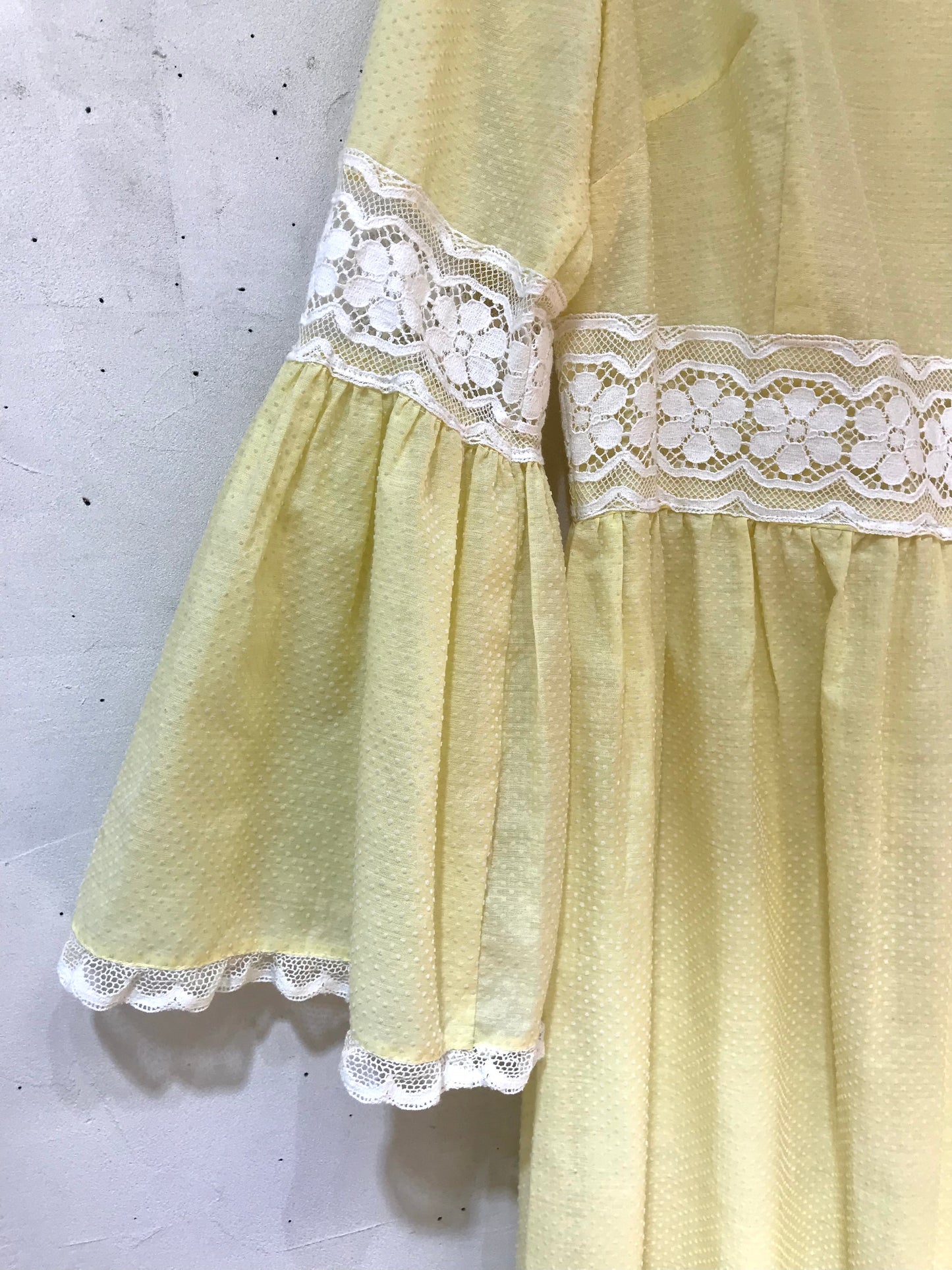 ’70s Vintage Dress [J25251]