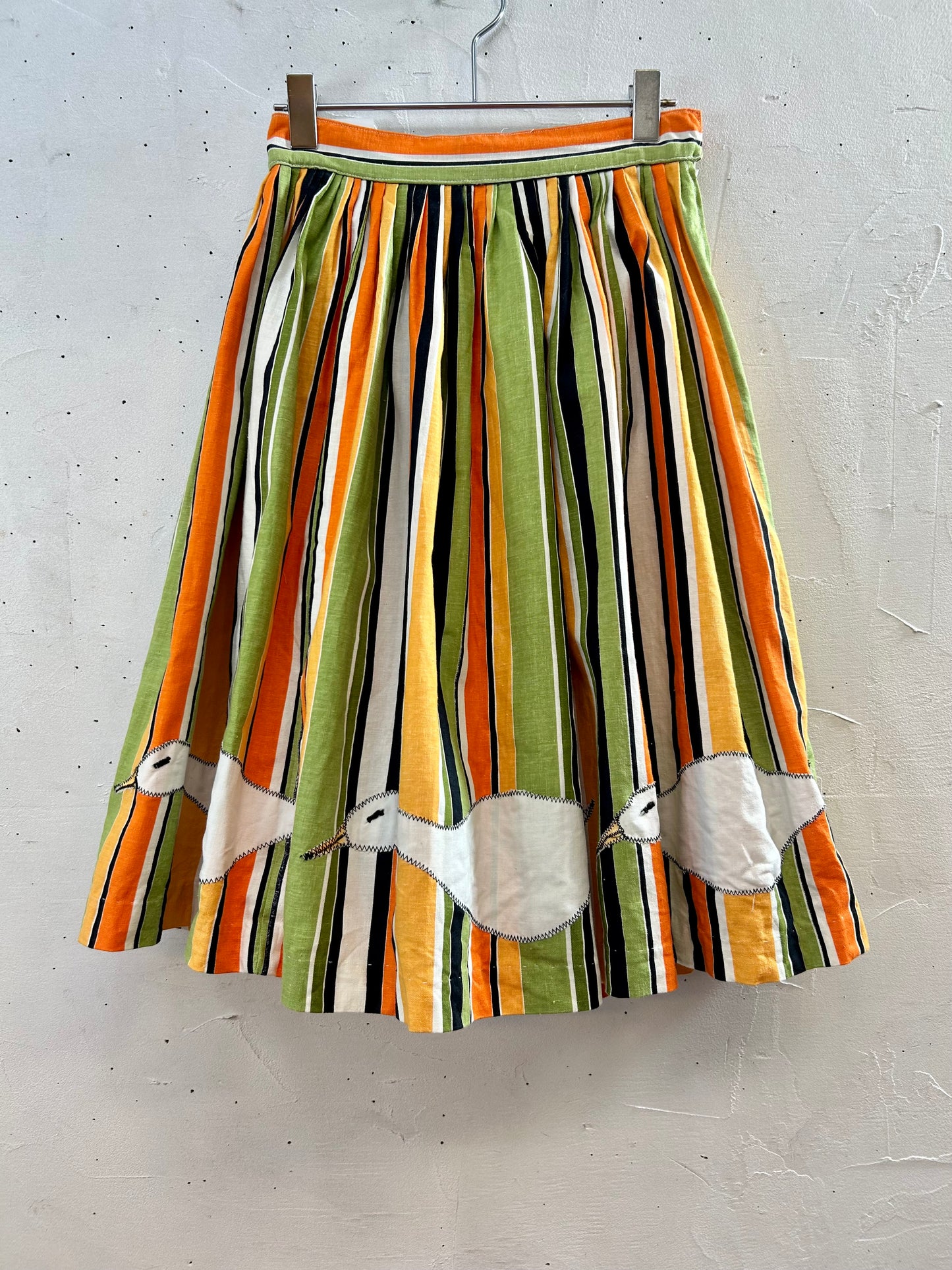 Vintage Bird Patch Skirt [J28577]
