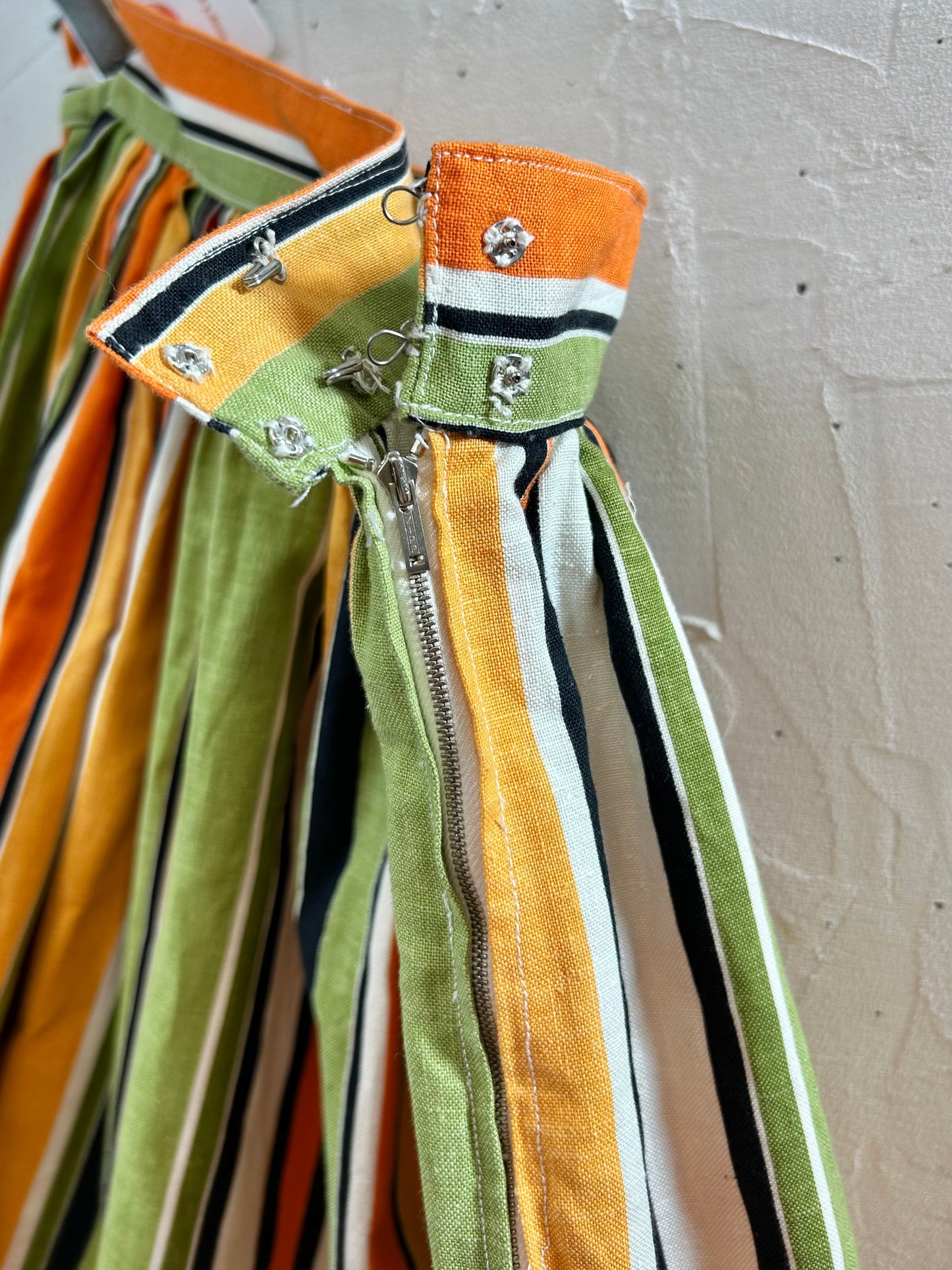 Vintage Bird Patch Skirt [J28577]