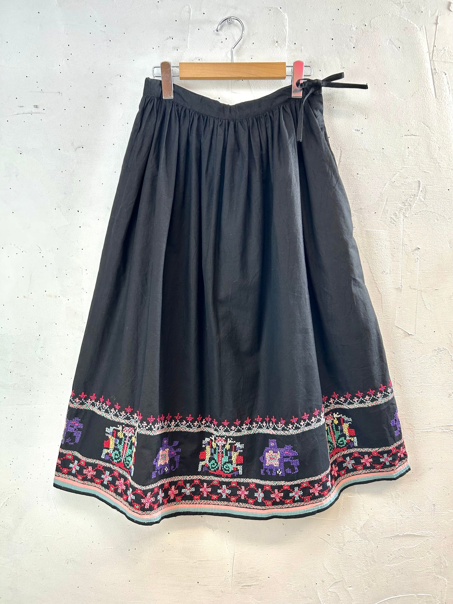 Vintage Cross Stitch Skirt MADE IN INDA [C29679]