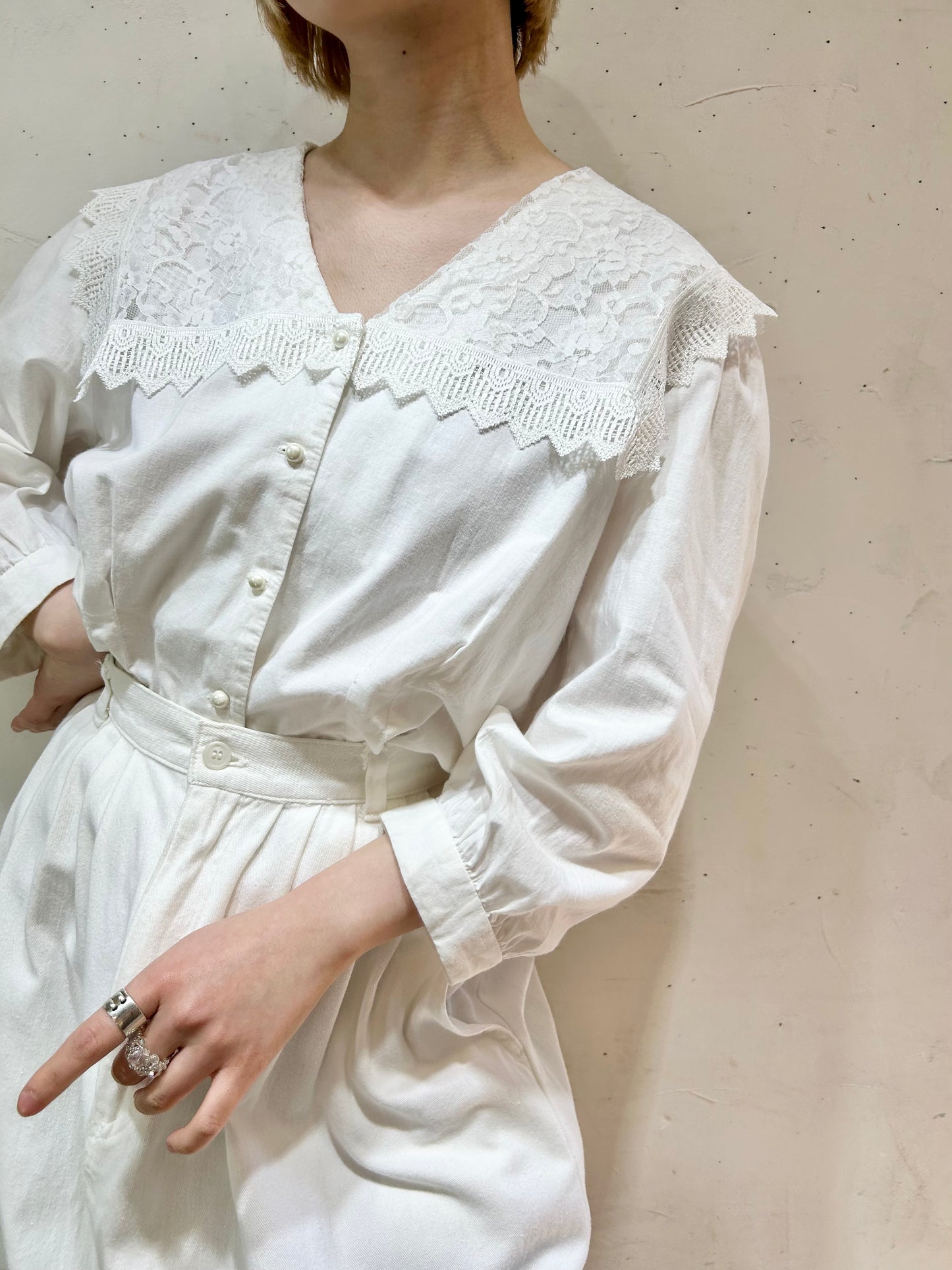 Vintage White Blouse MADE IN USA [E27121]