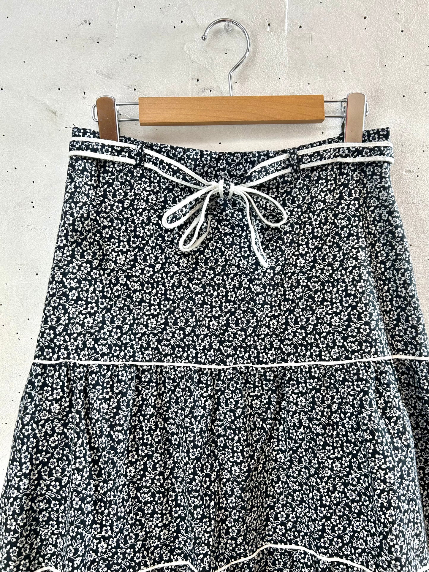 Vintage Tiered Skirt   [B29464]