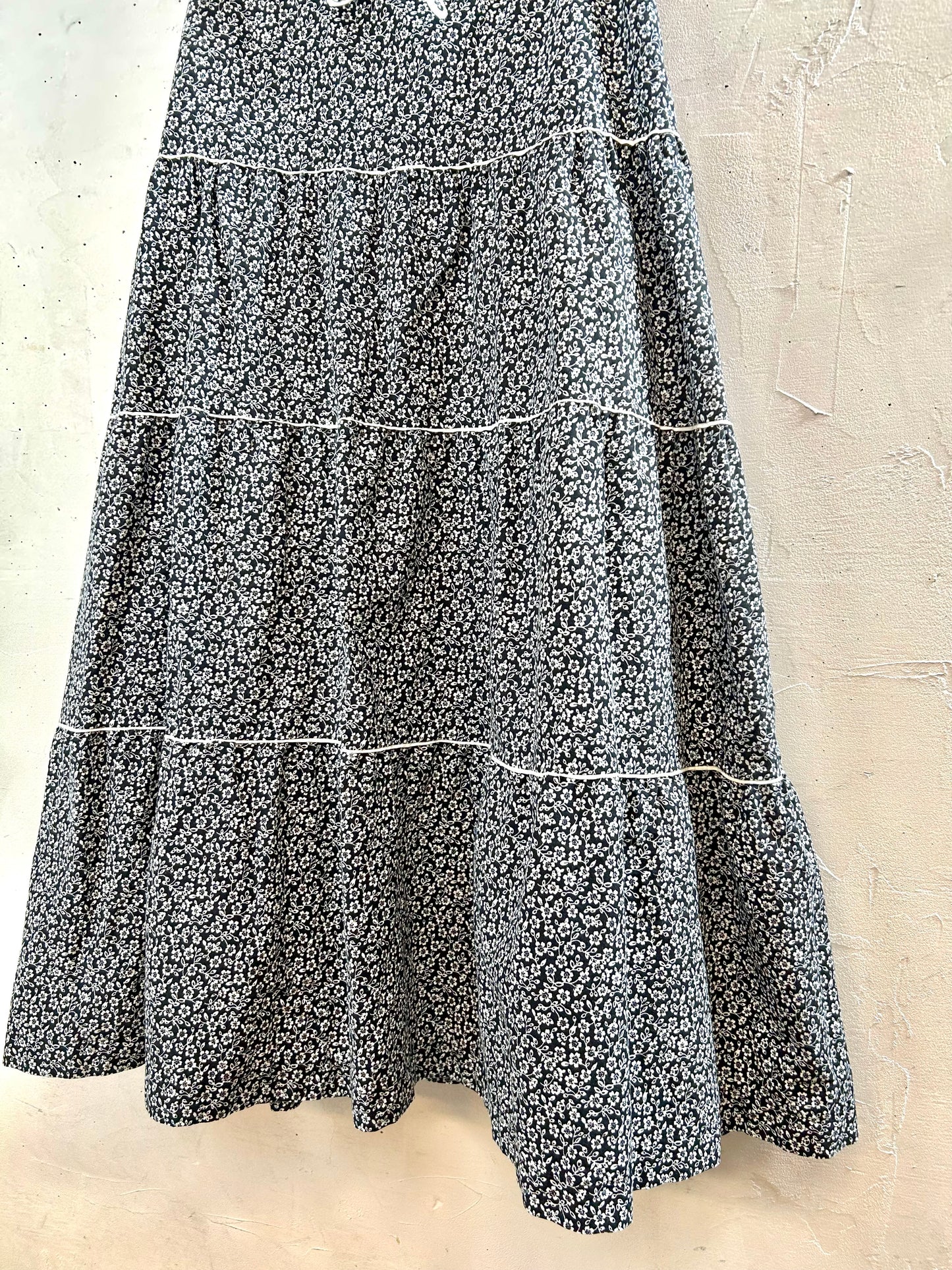 Vintage Tiered Skirt   [B29464]