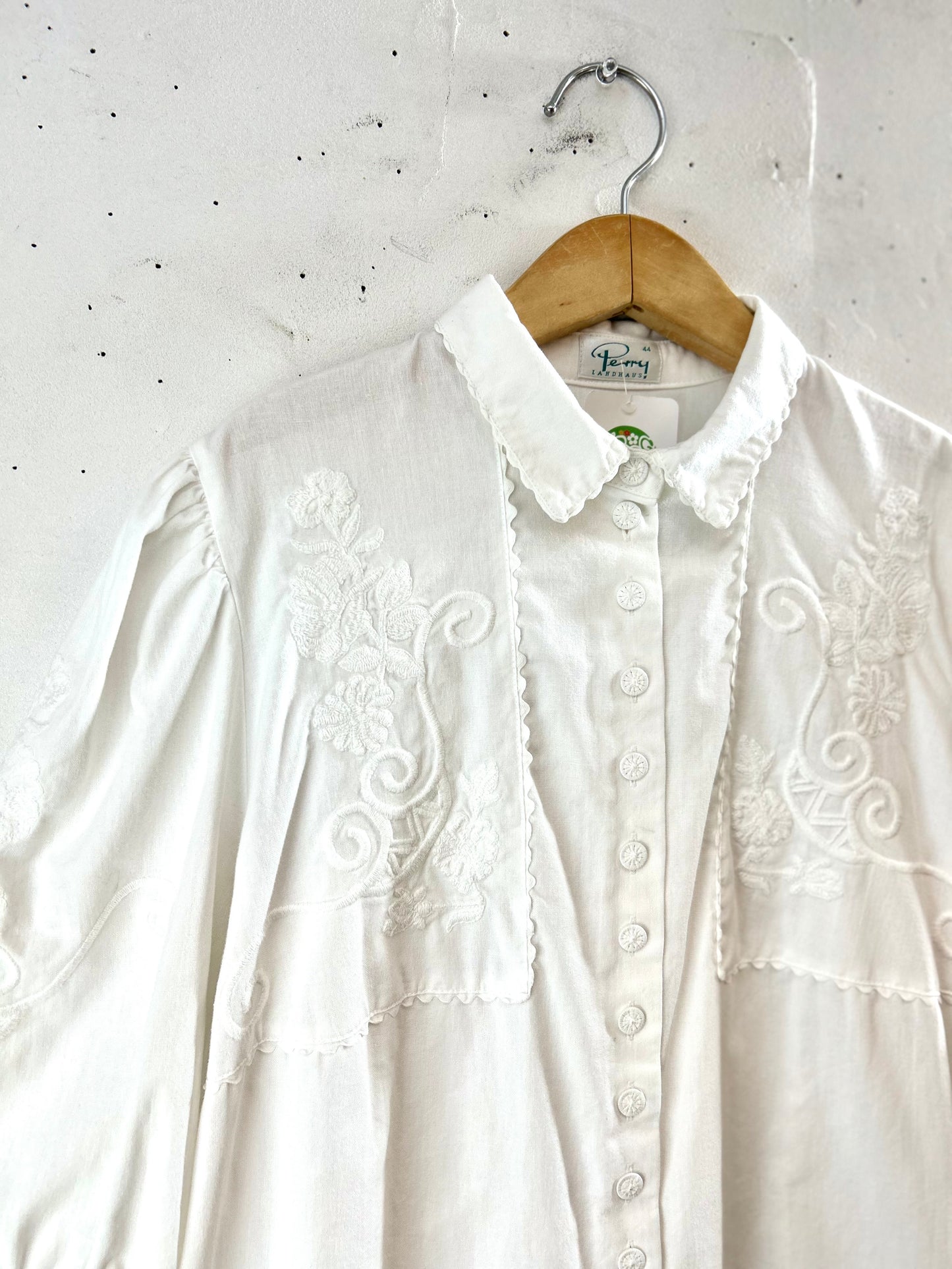 Vintage Tyrol Blouse [F30543]