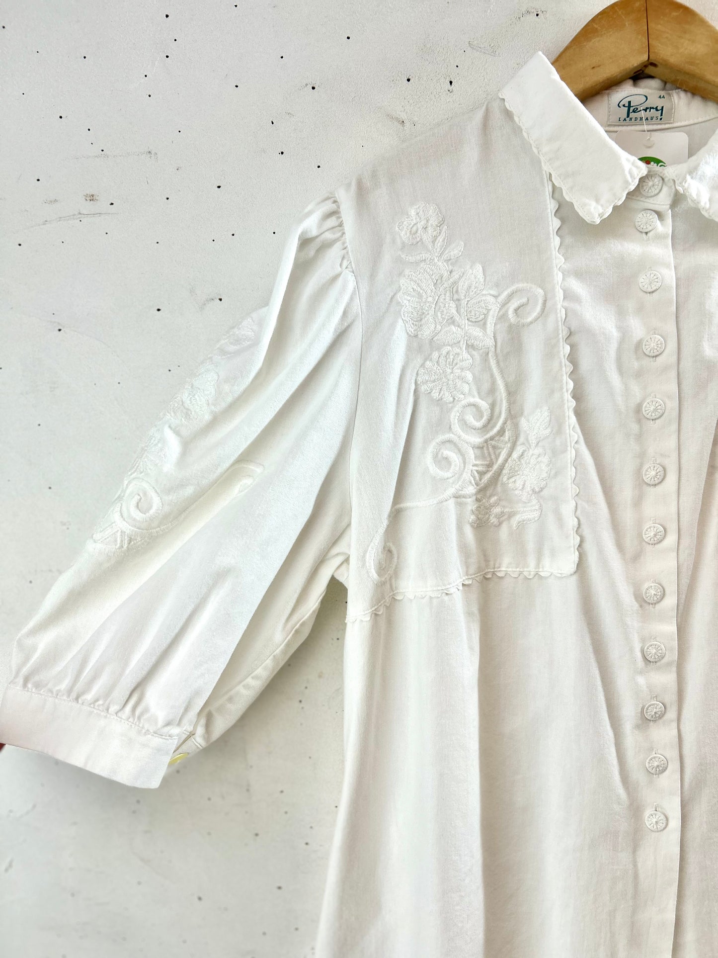 Vintage Tyrol Blouse [F30543]