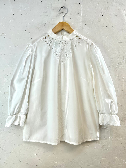 Vintage White Blouse [F30542]