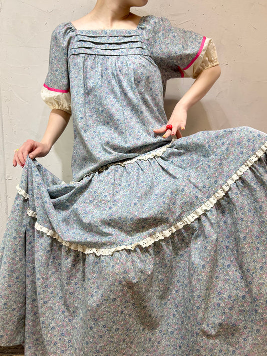 ’70s Vintage Hawaiian Dress [C26497]