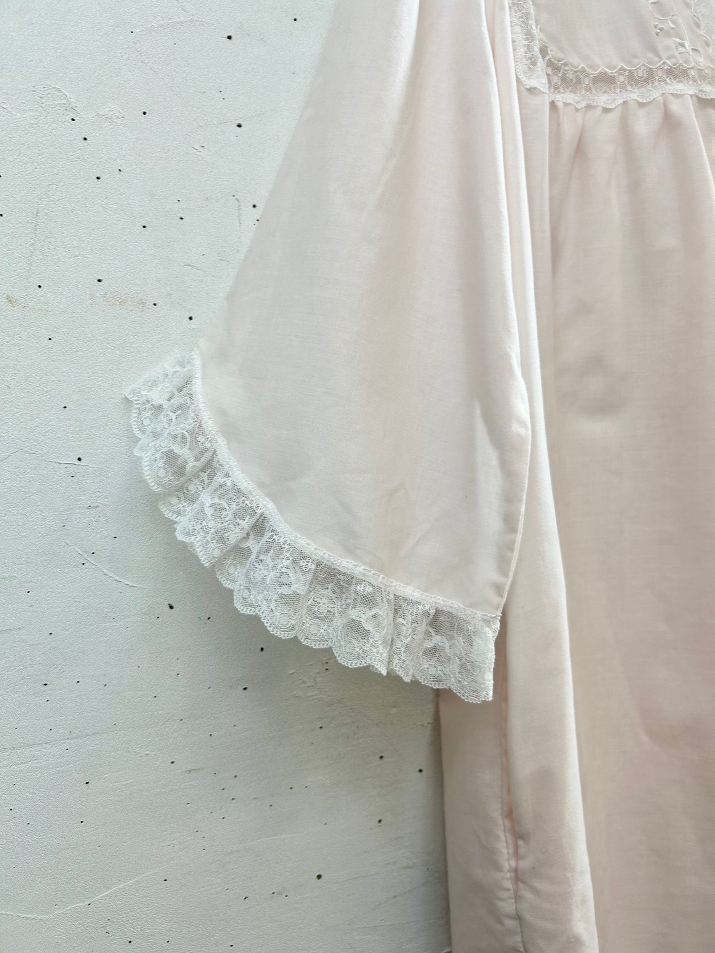 Vintage Night Gown [C29683]