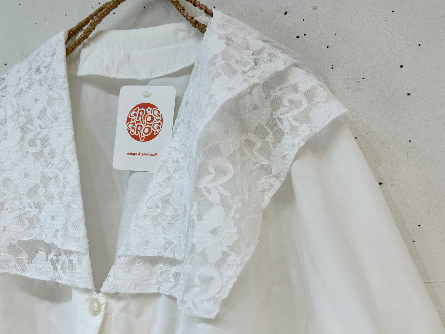 Vintage White Blouse [E27120]