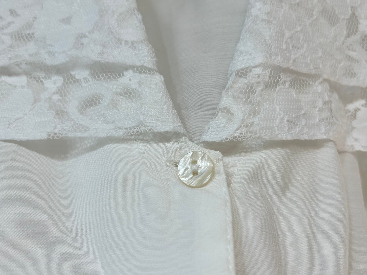 Vintage White Blouse [E27120]