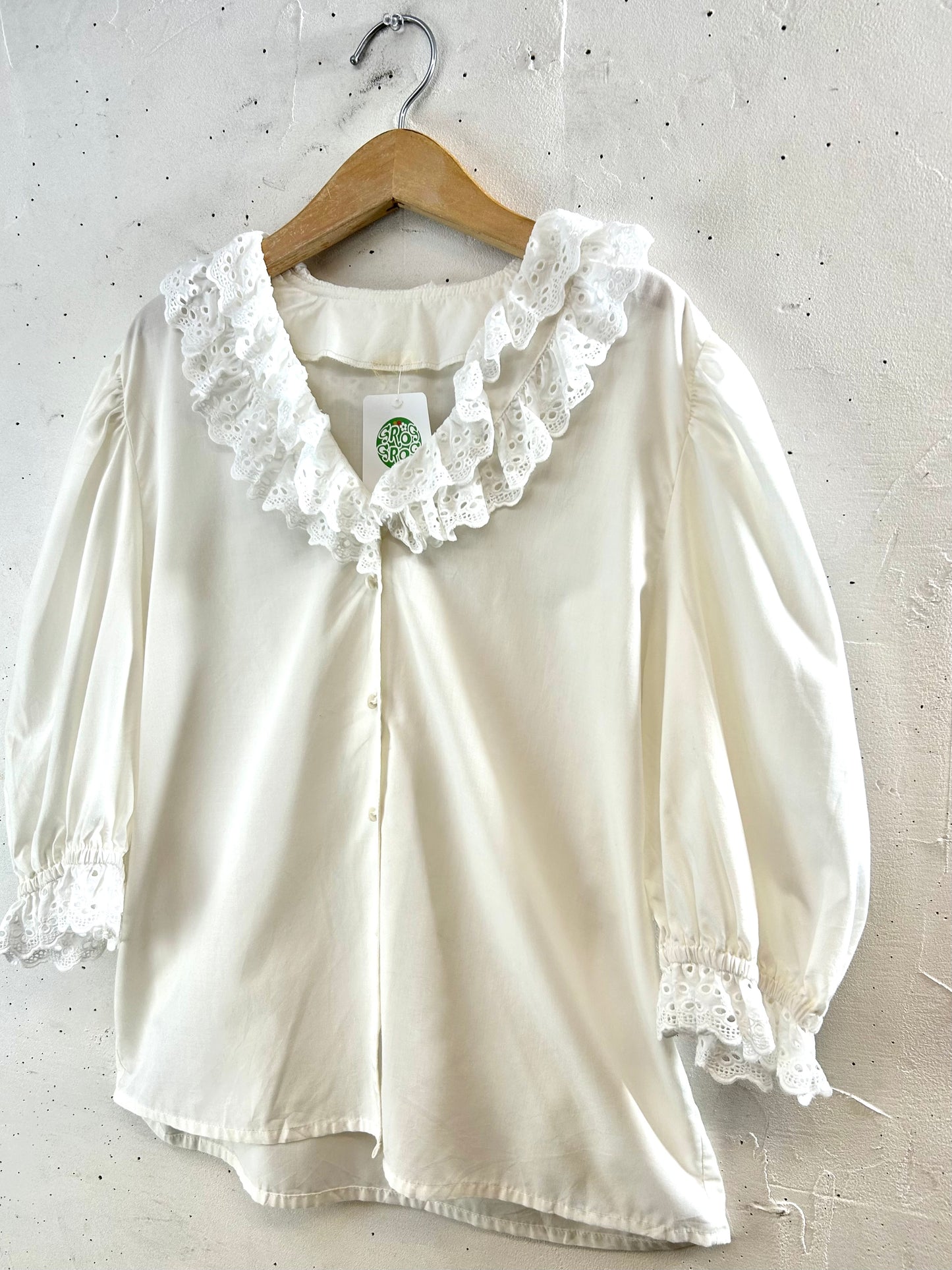 Vintage White Blouse [F30541]