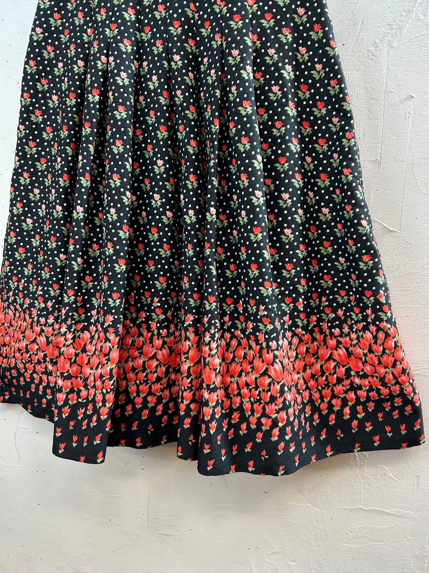 Vintage Flower End Pattern Skirt [B29467]