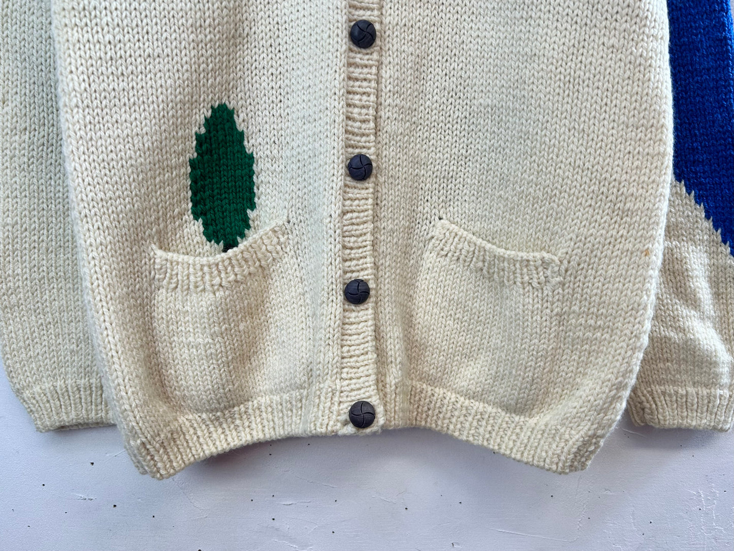 Vintage Hand Knit Cardigan [A29438]