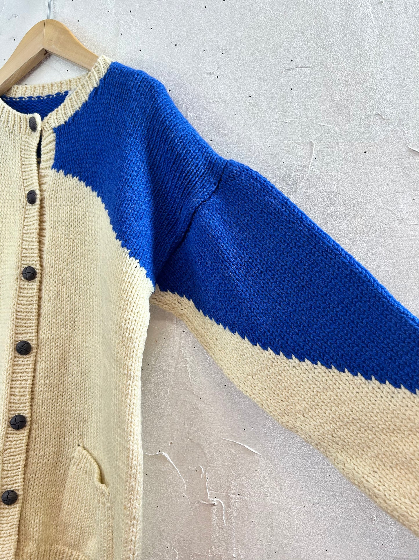 Vintage Hand Knit Cardigan [A29438]