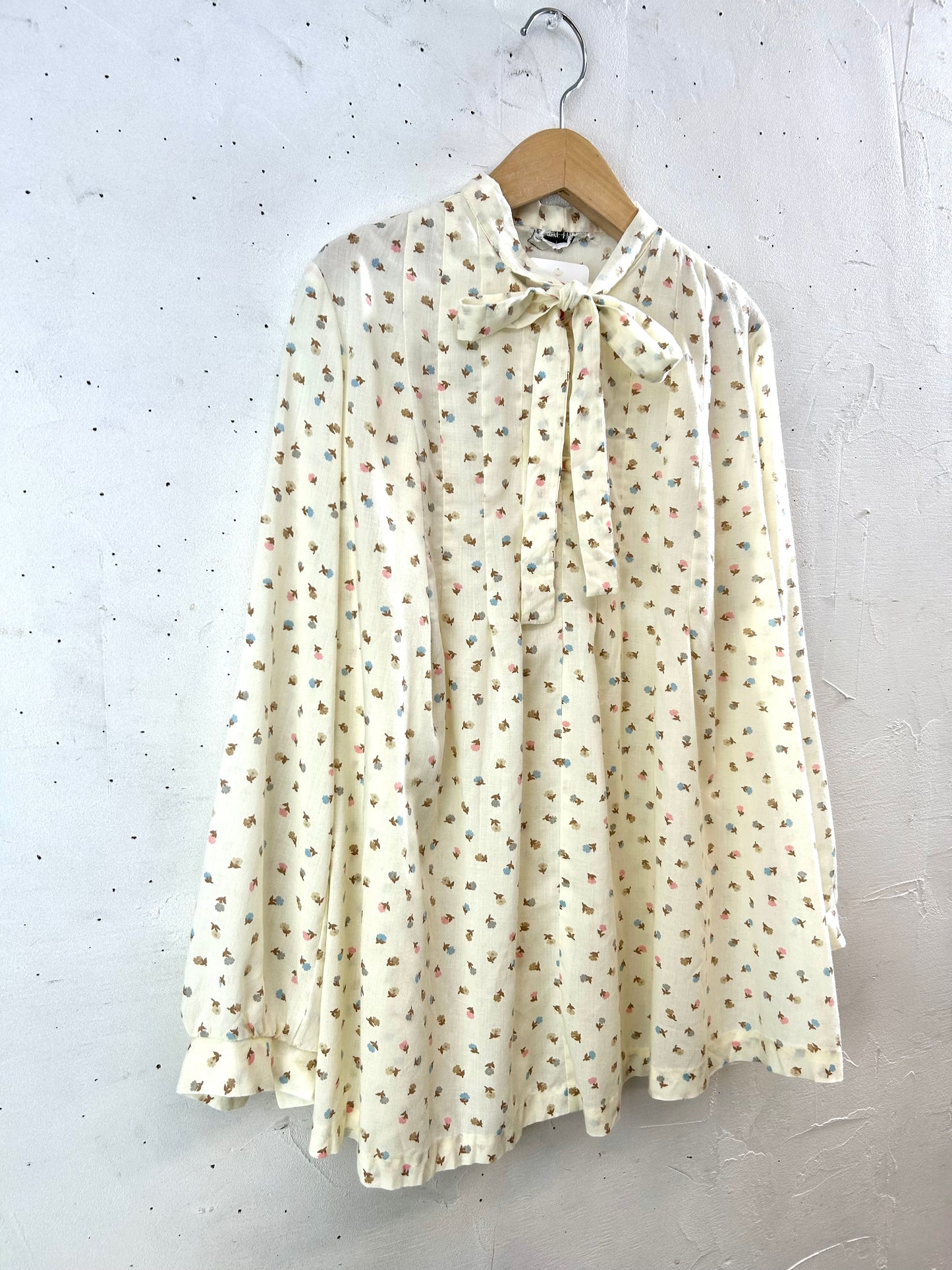 Vintage  Blouse  [L29029]