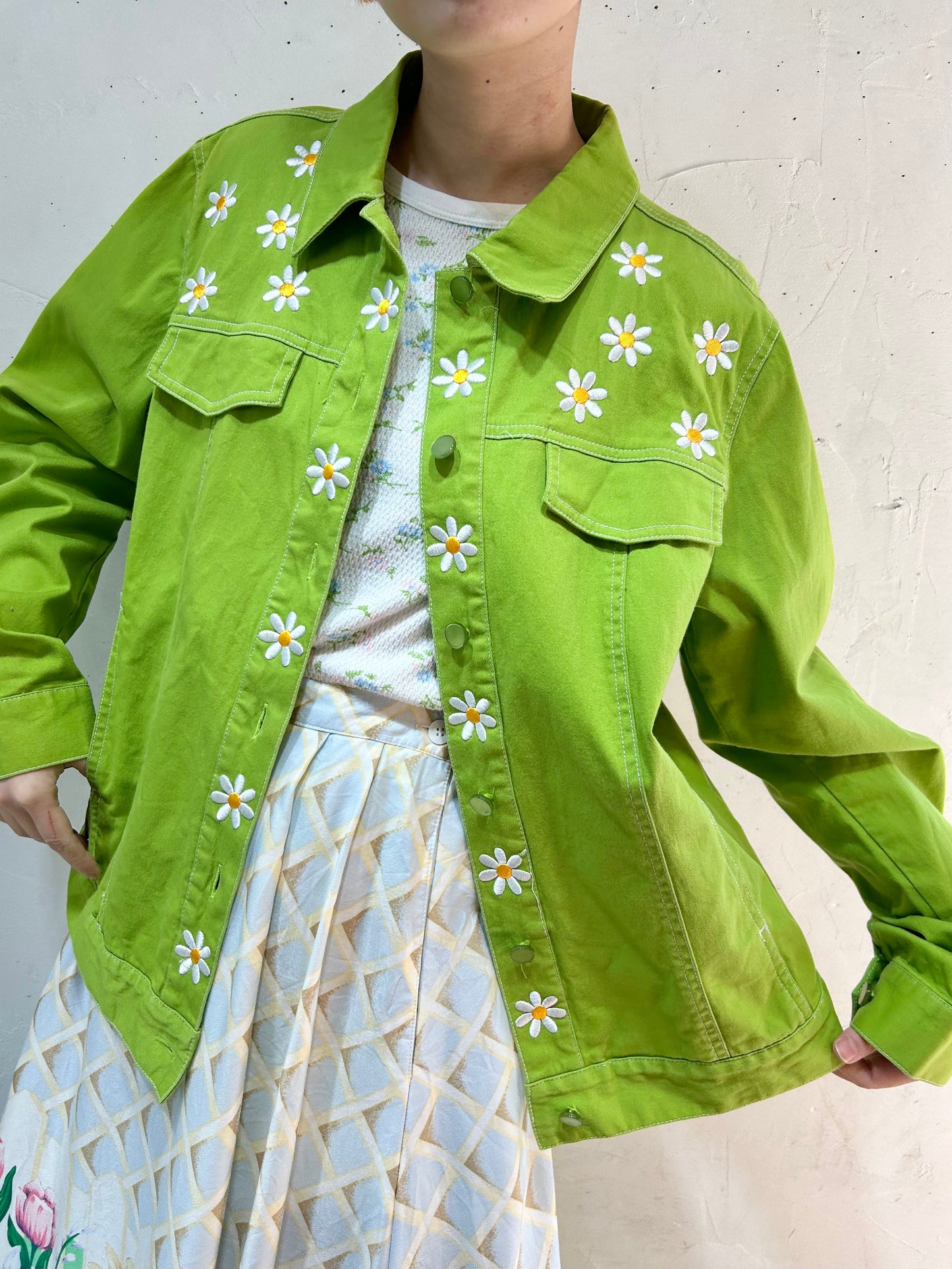 Vintage Flower Embroidery Jacket [B26328]