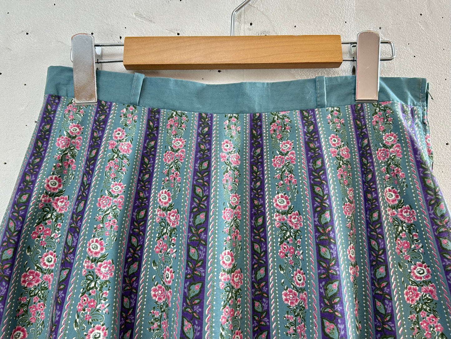 Vintage Tyrol Skirt MADE IN WEST GERMANY [D29917]