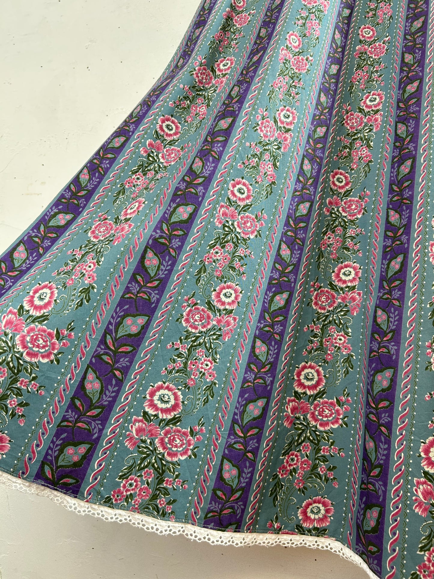 Vintage Tyrol Skirt MADE IN WEST GERMANY [D29917]