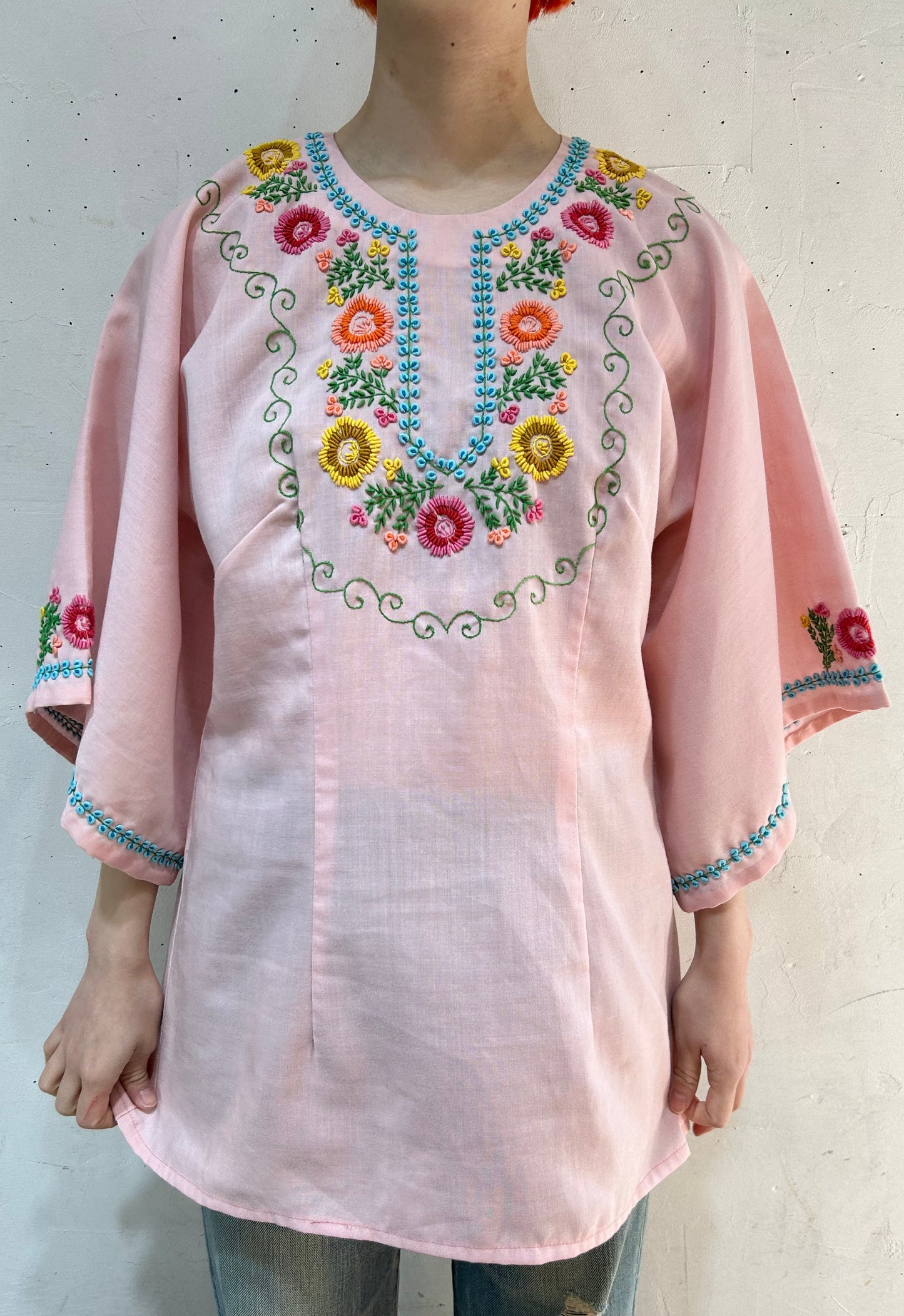 Vintage Flower Hand Embroidery Tunic [B26320]