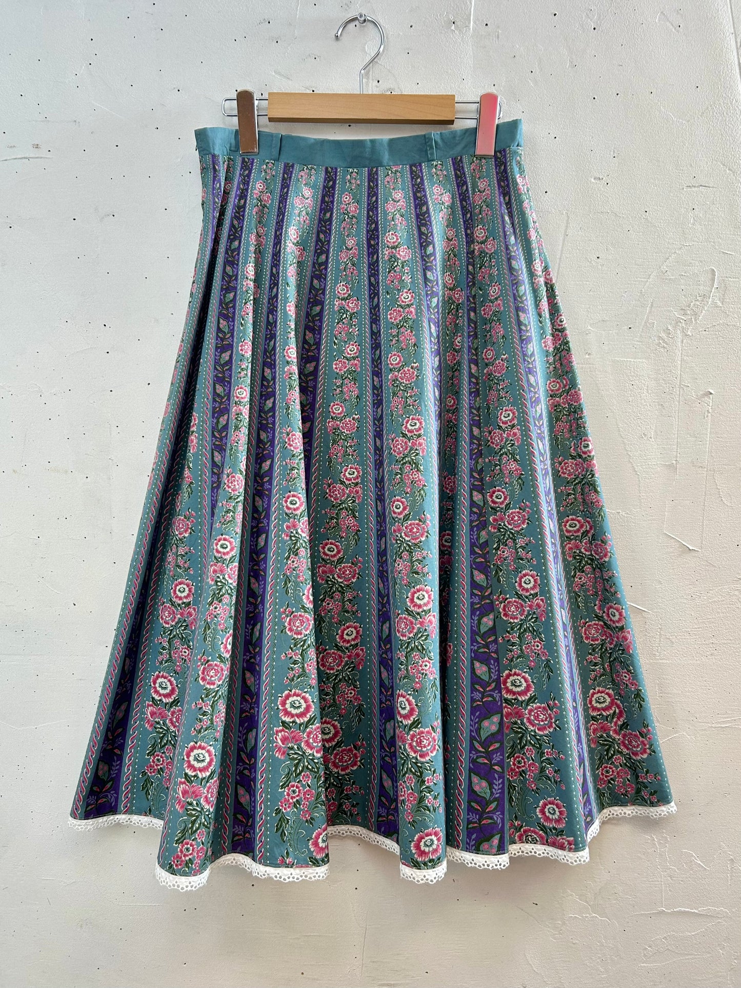 Vintage Tyrol Skirt MADE IN WEST GERMANY [D29917]