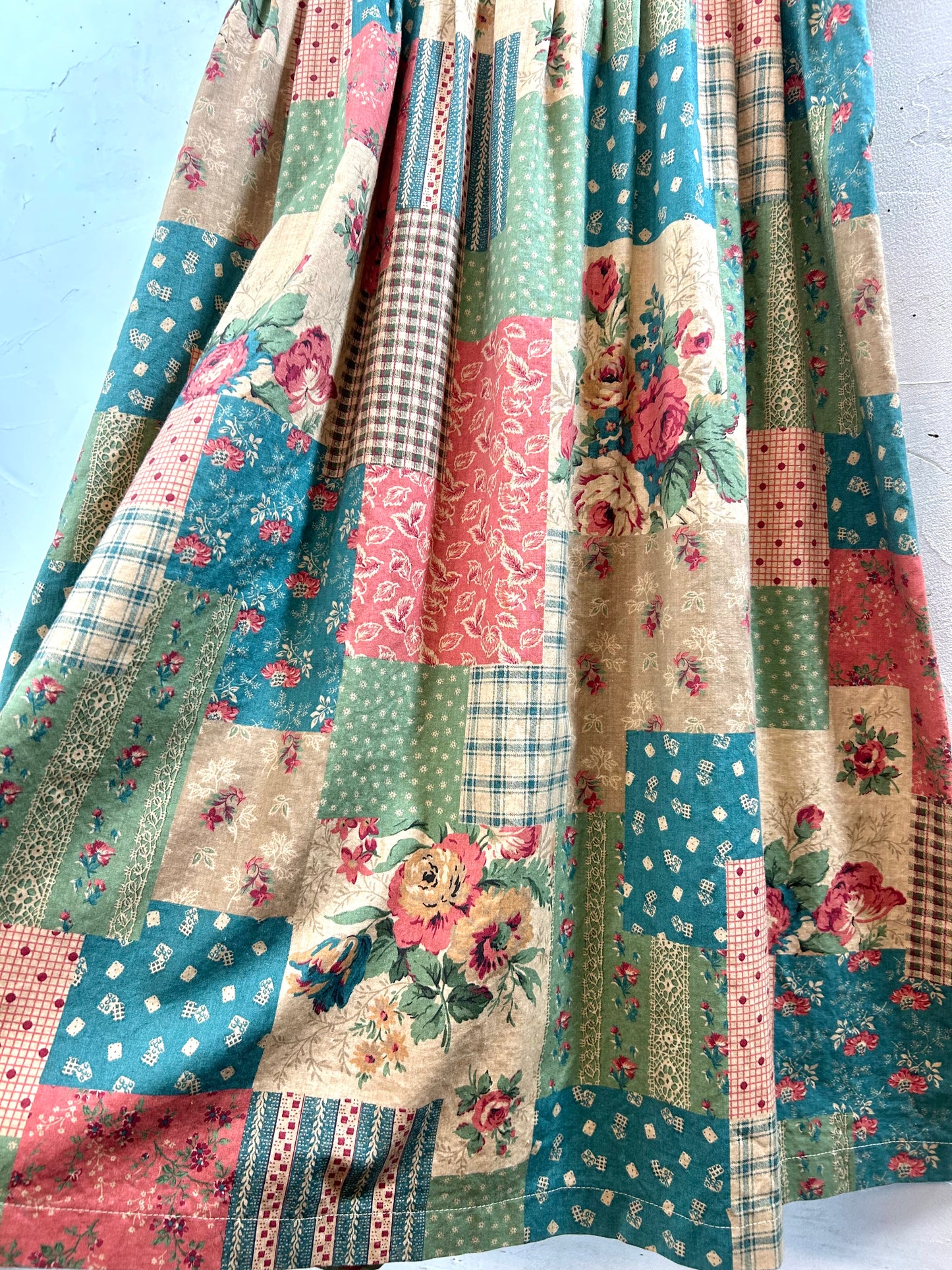Vintage Over Dress MADE IN USA [L29031]