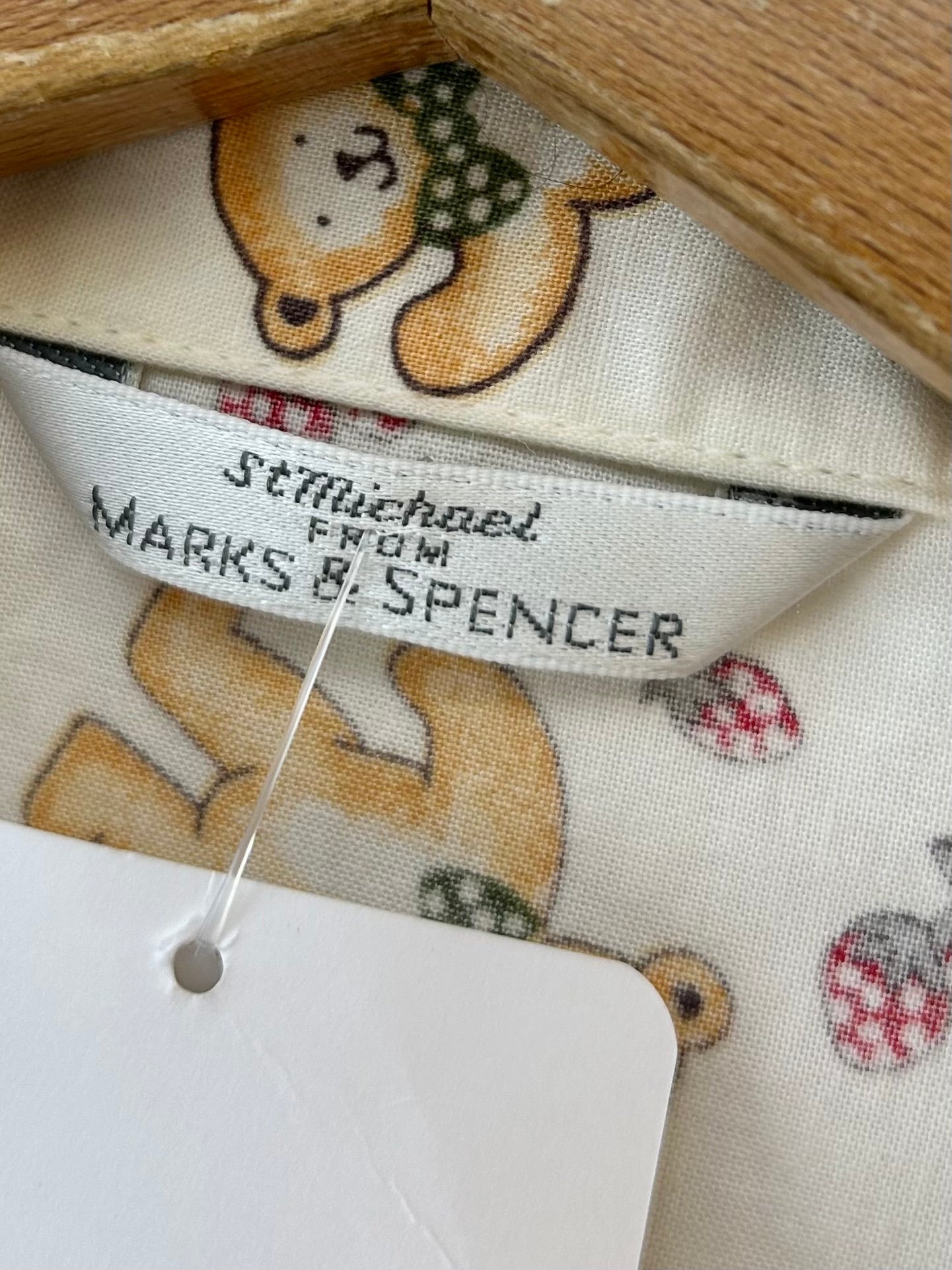 Vintage Sleep Wear MADE IN THE U.K  [G30785]