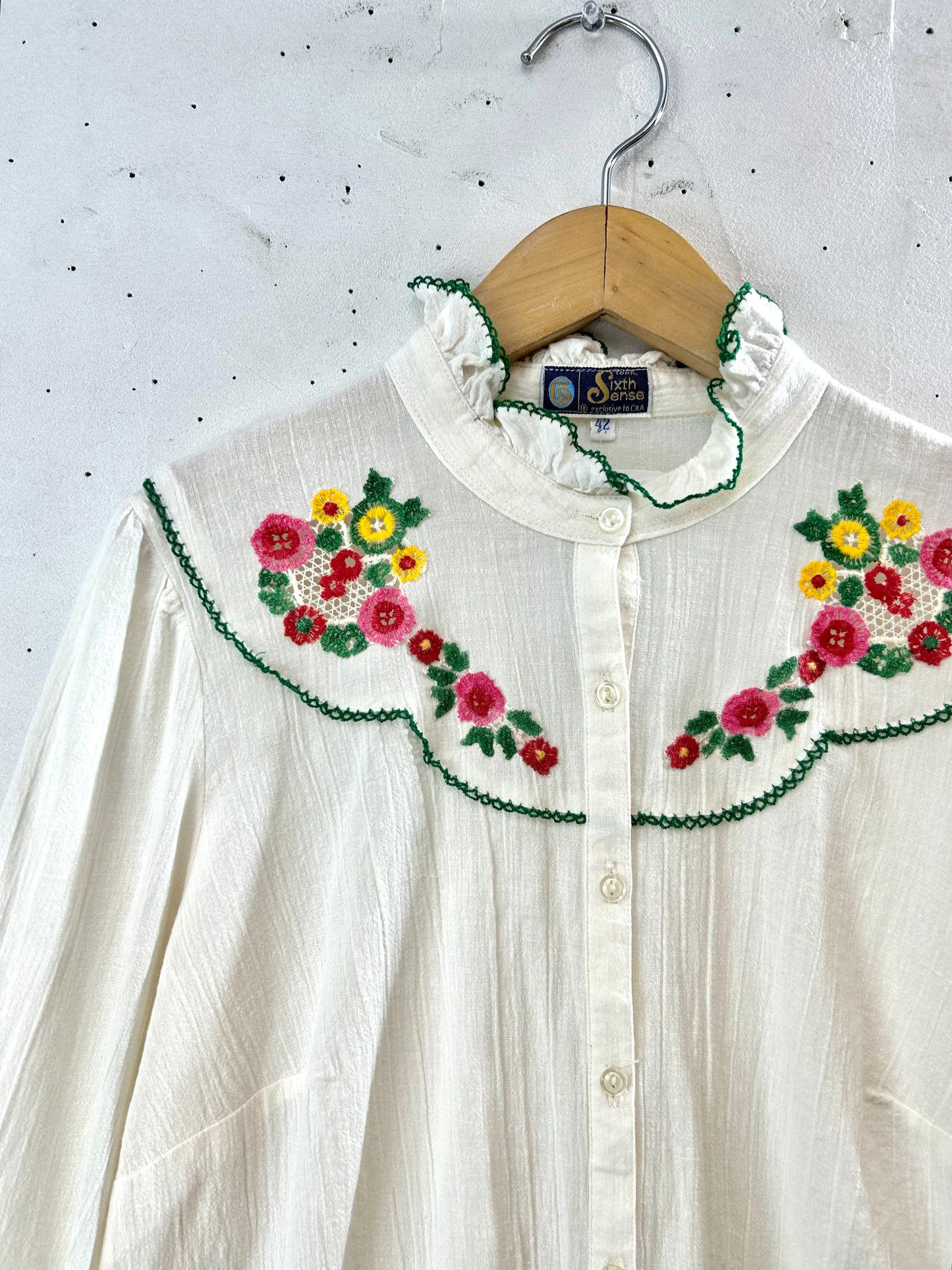Vintage White Blouse [D30109]