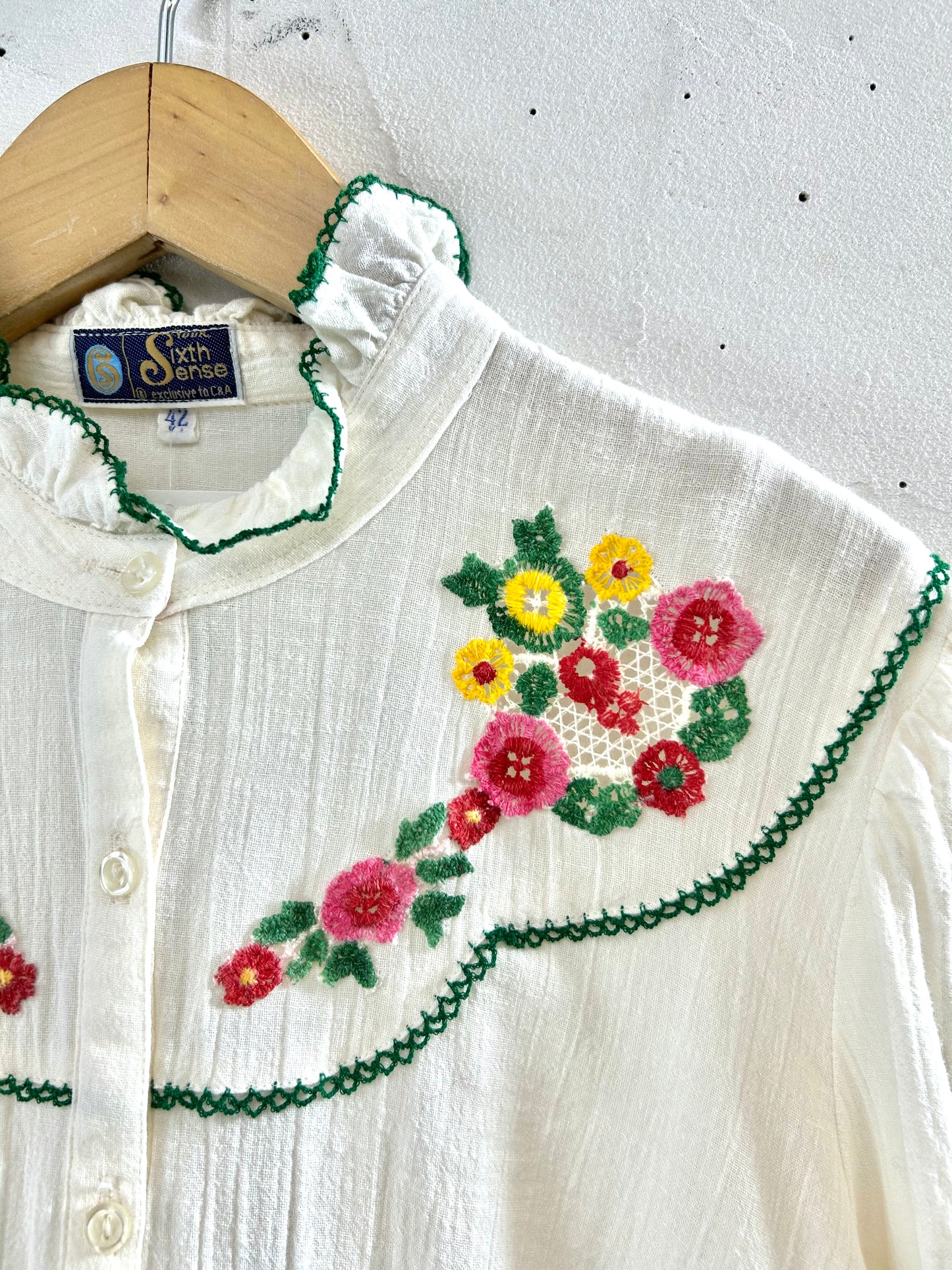 Vintage White Blouse [D30109]