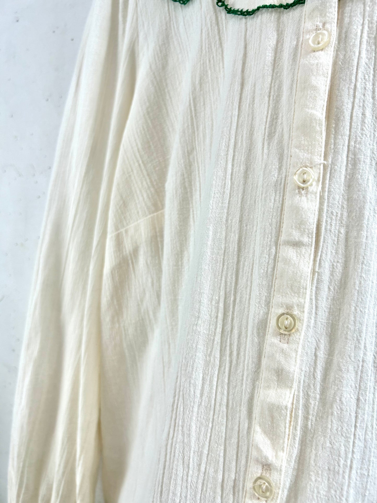 Vintage White Blouse [D30109]