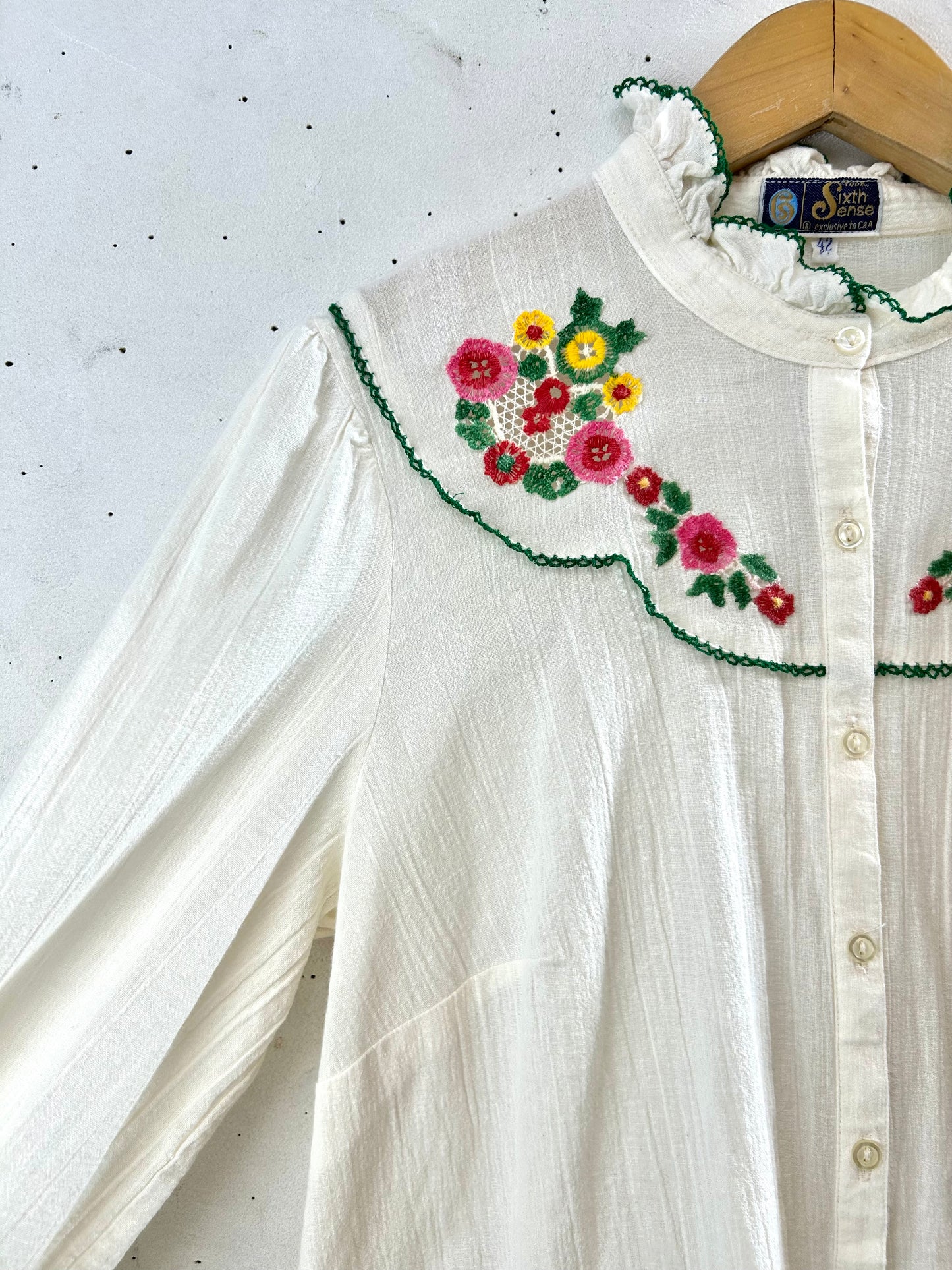 Vintage White Blouse [D30109]