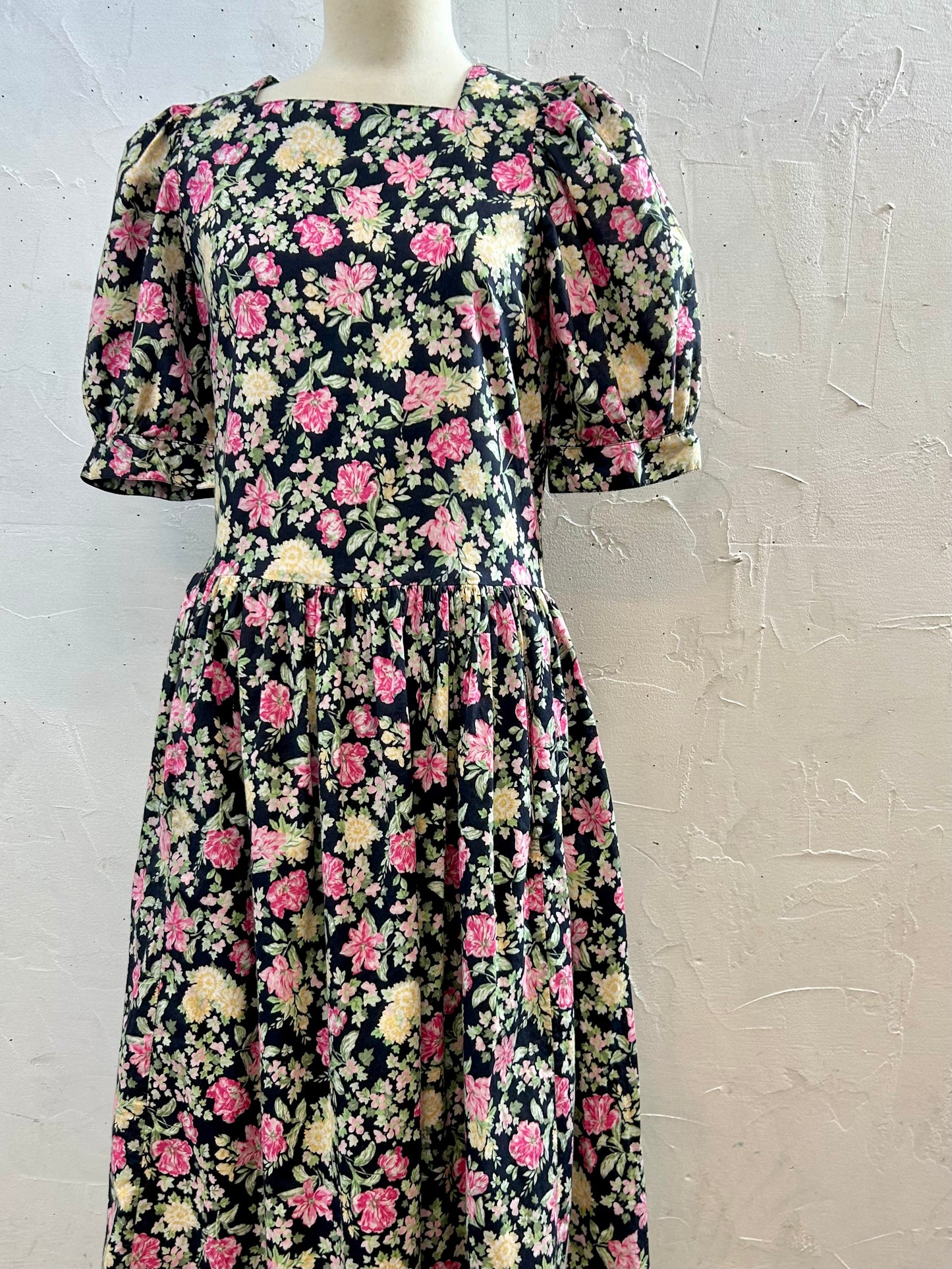 Vintage Flower Dress 〜Laura Ashley〜 [H28179]