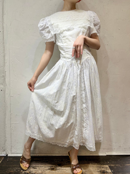 ’80s Vintage Dress 〜GUNNE SAX〜[B26329]